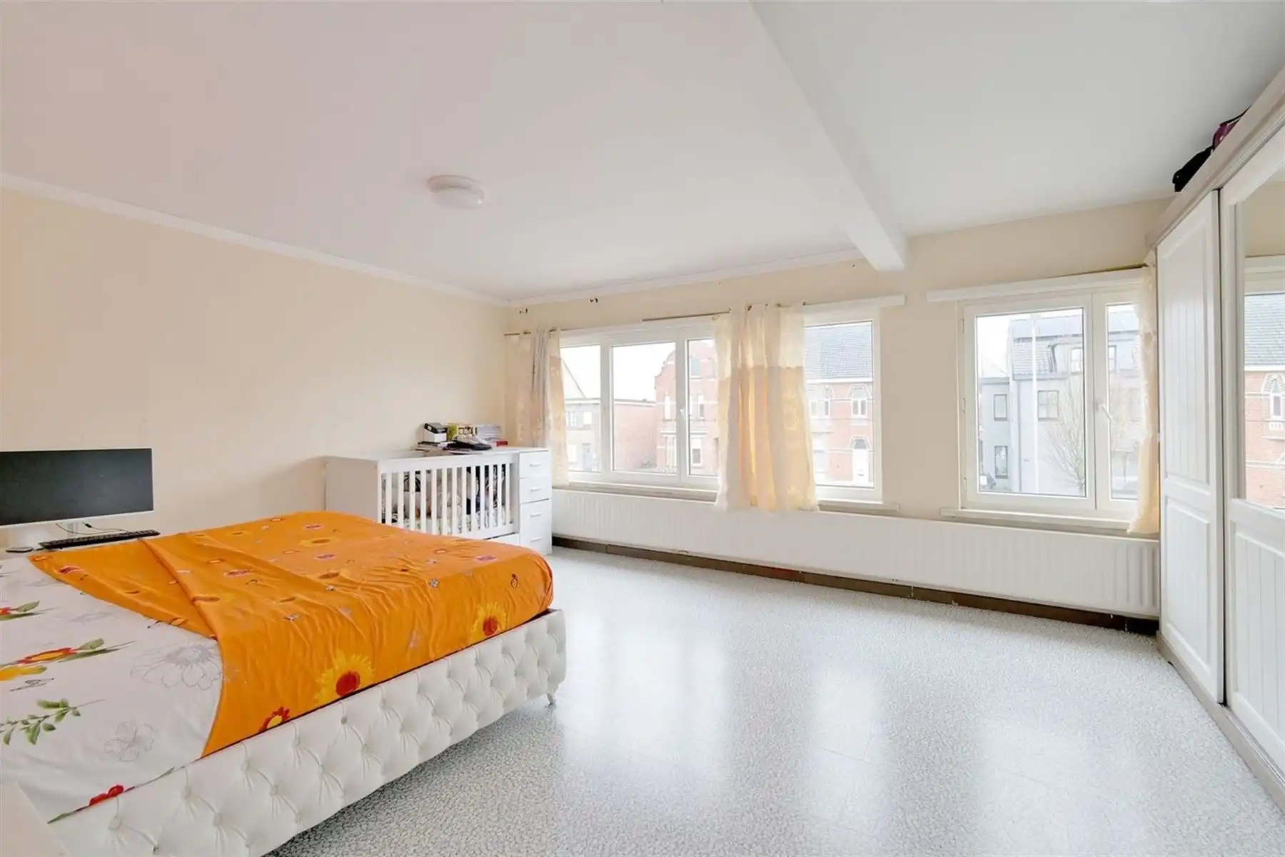 4-slaapkamerwoning met tuin en 2 badkamers in Nijlen! foto 8