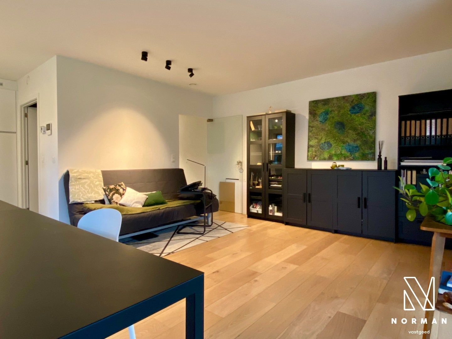 Gelijkvloers appartement in centrum Zwevegem met 2 slaapkamers en voor-en achtertuin foto 10