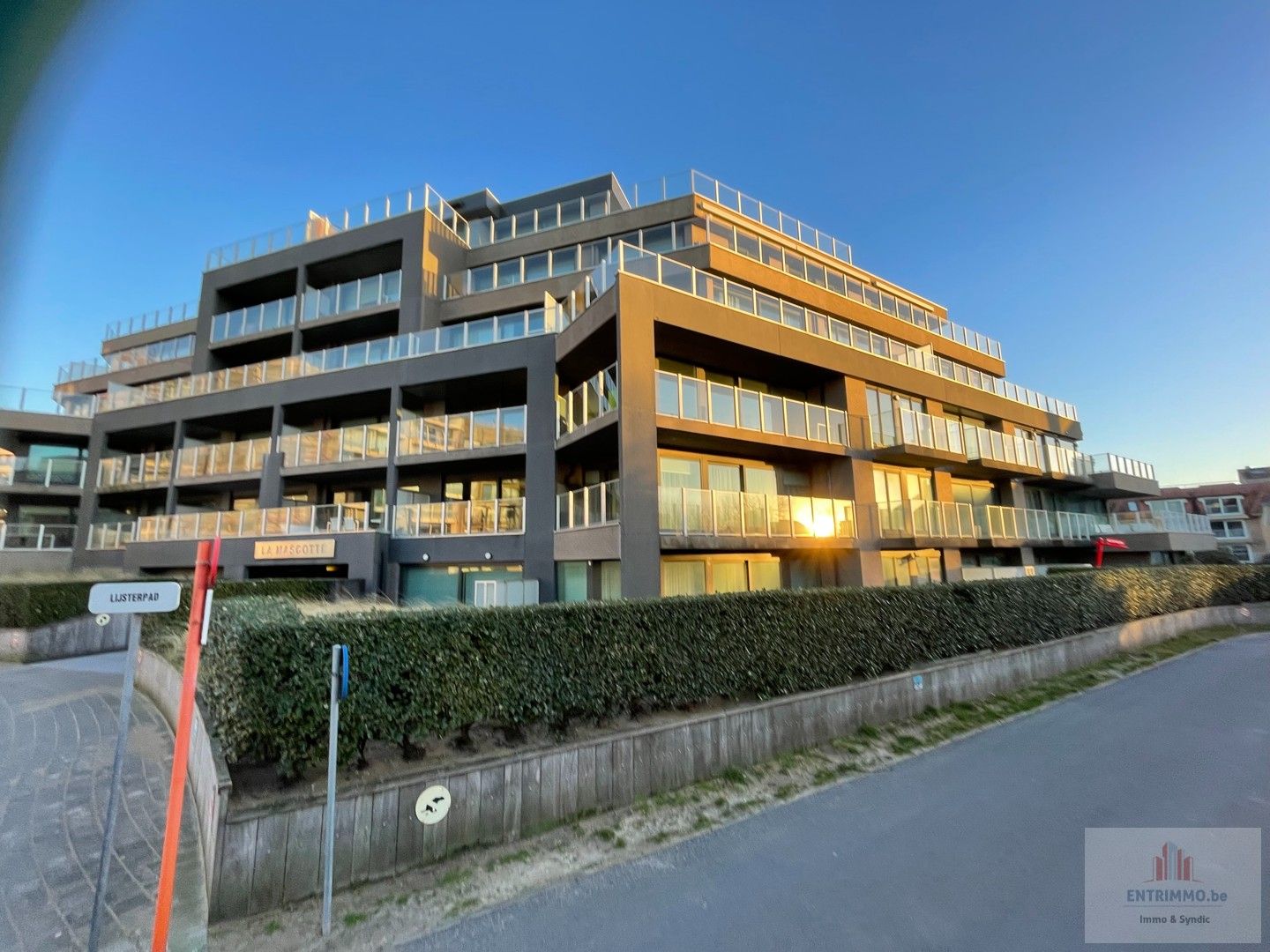 Appartement te huur foto 22