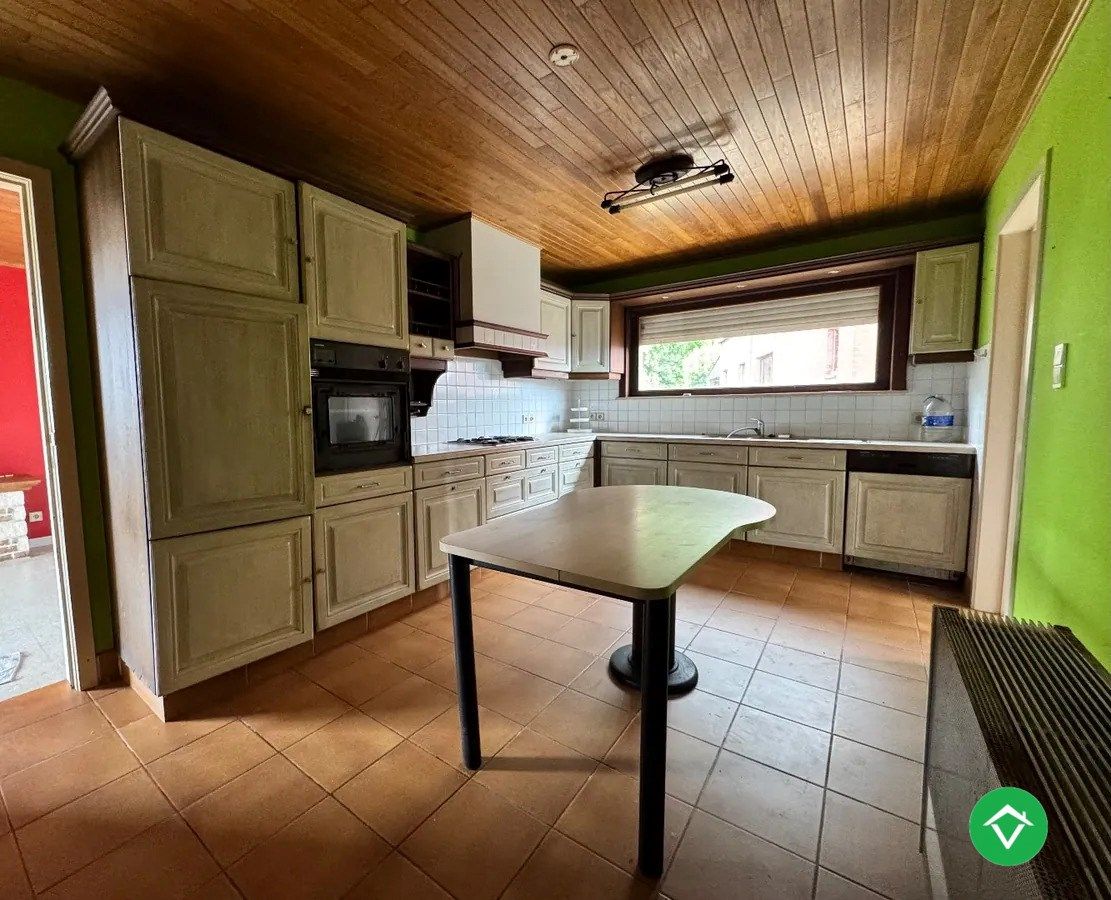 Alleenstaande woning met 3 slaapkamers en garage te Kortemark  foto 8