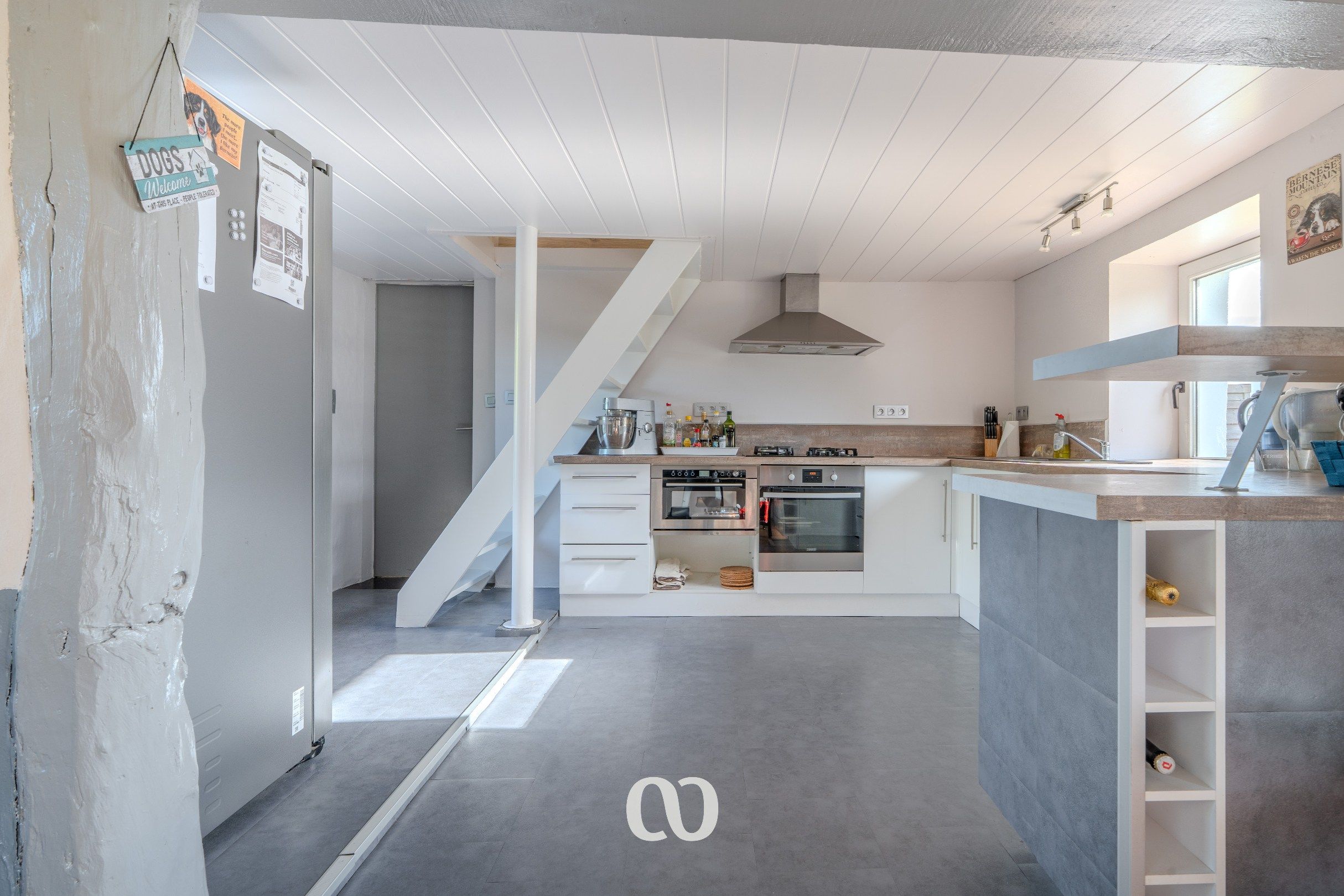 Prachtig gelegen villa met zwembad foto 7