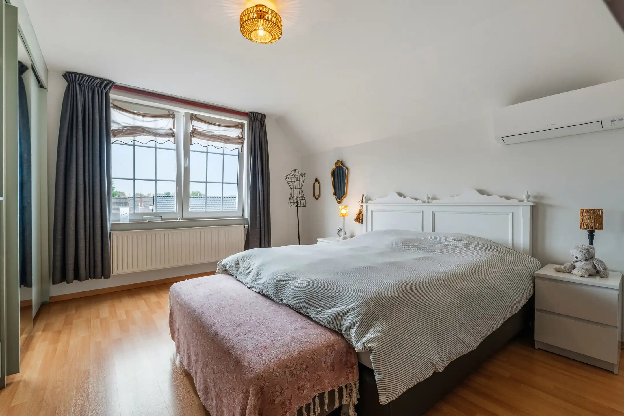 Prachtige instapklare woning in landelijke stijl foto 24