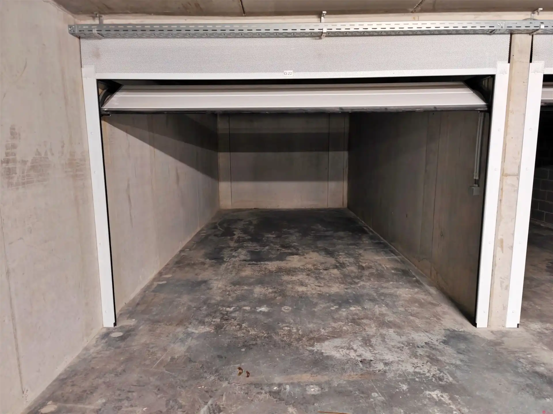 Ondergrondse garage nabij Broeltorens foto 4