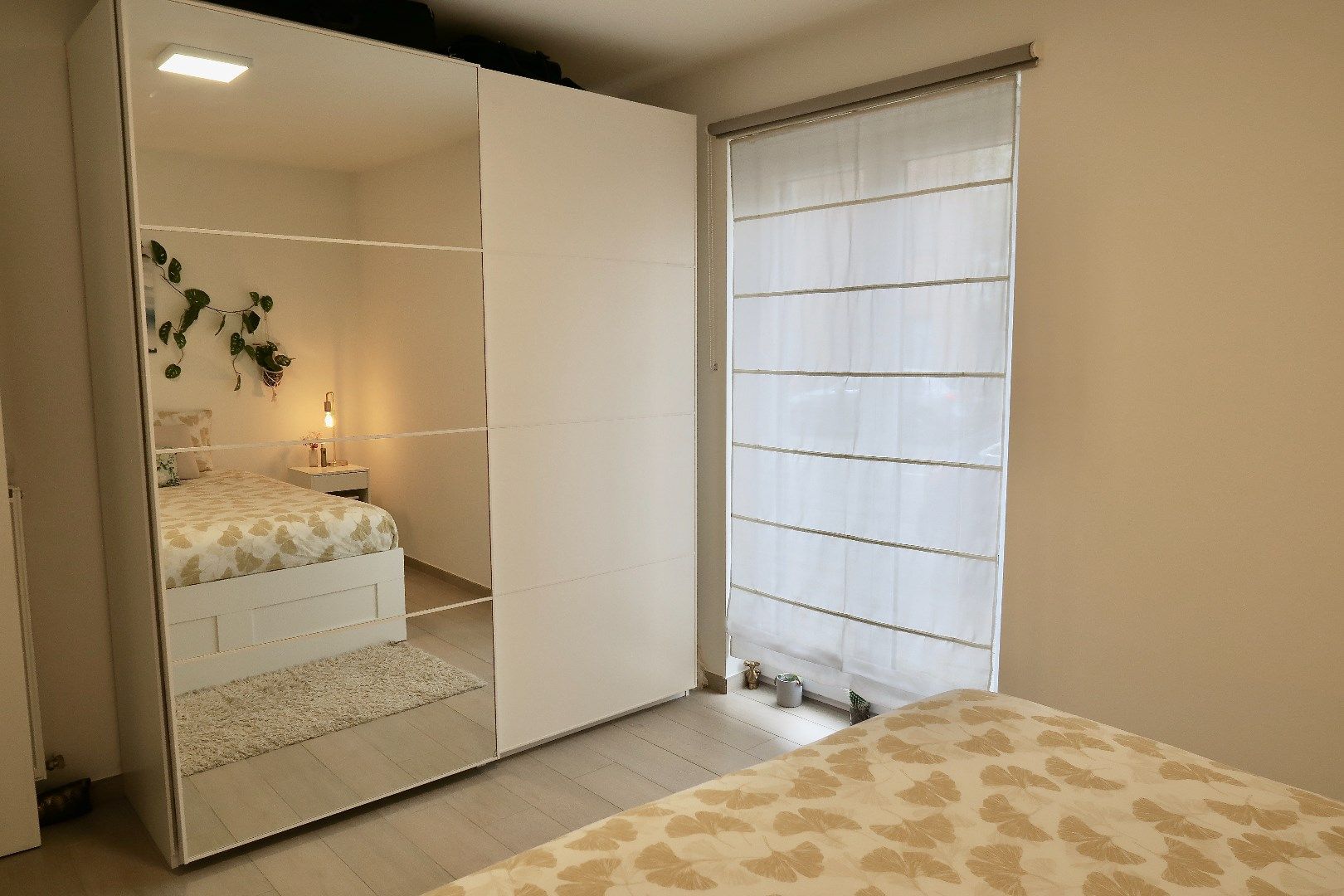 Bijna-nieuwbouw gelijkvloers appartement met tuin. foto 15