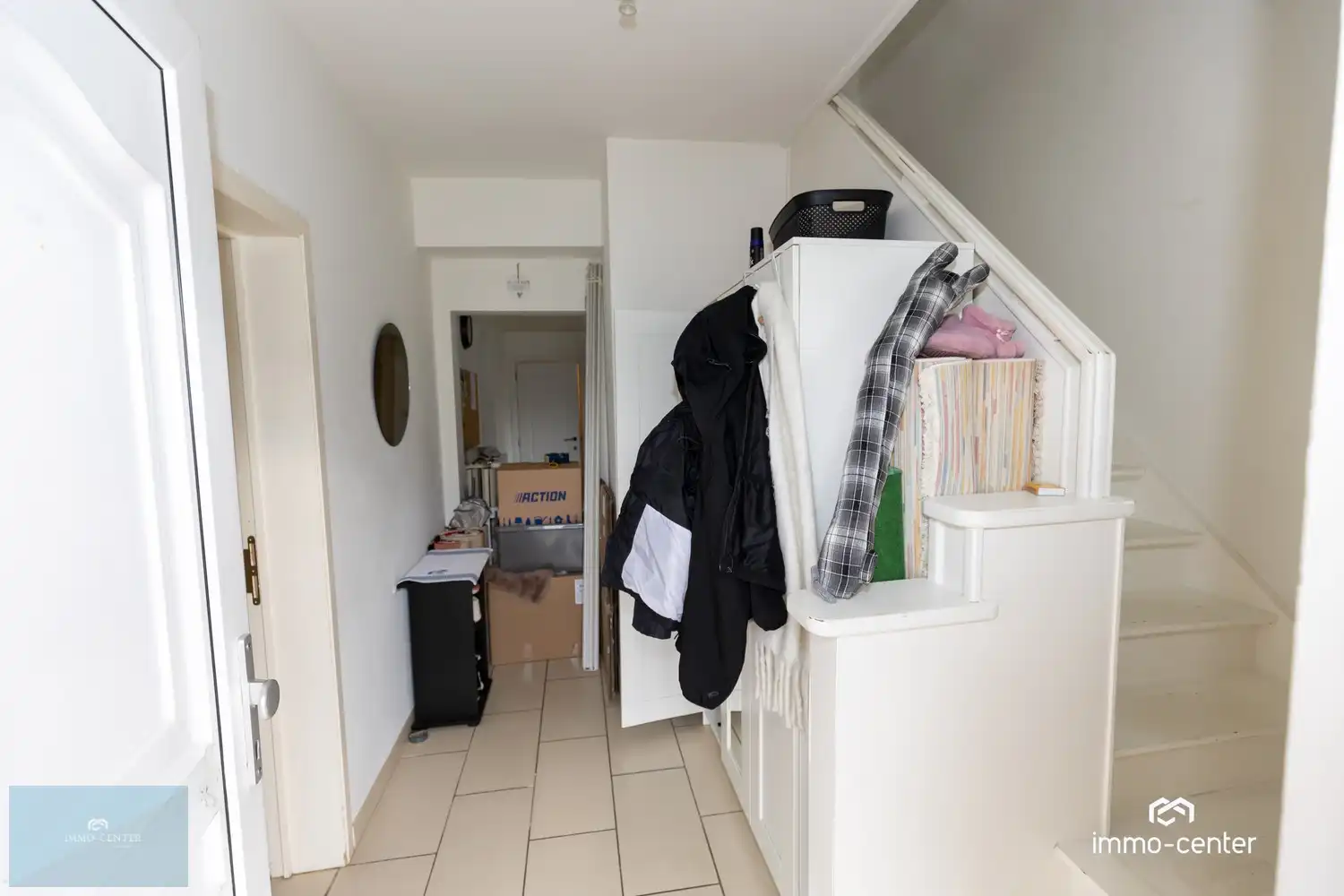 Ruime open bebouwing met westgerichte tuin in Genk foto 25