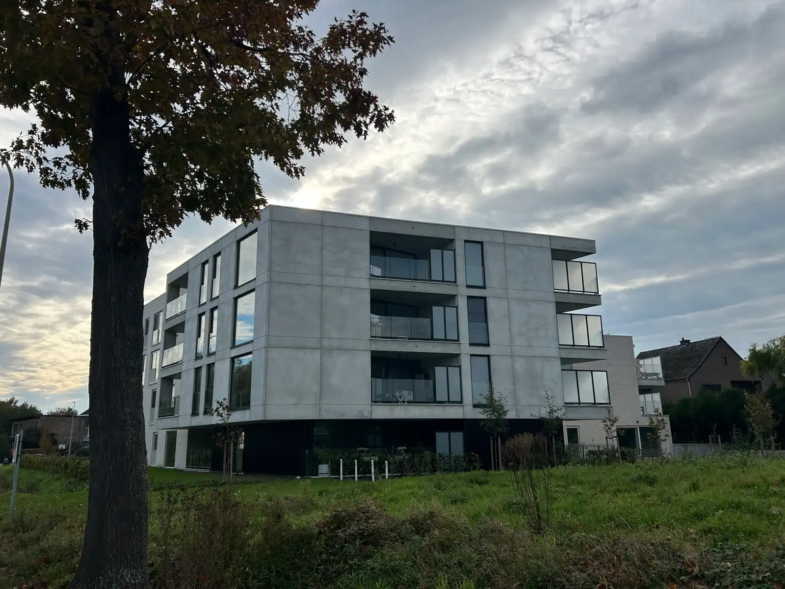 Nieuwbouwappartement met 2 slaapkamers en autostaanplaats foto 29