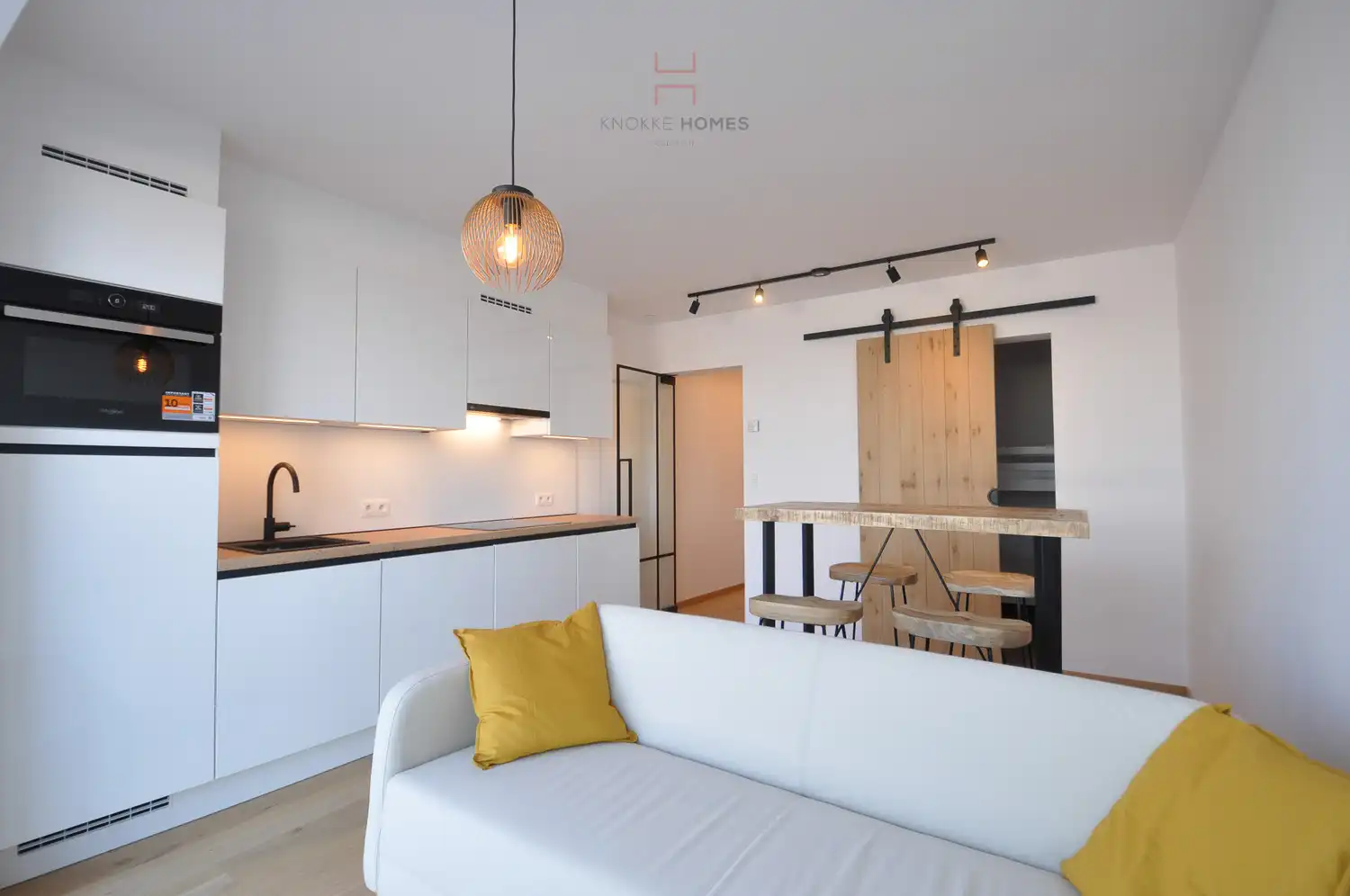 Volledig ingerichte studio met zeezicht te Knokke-Heist foto 5