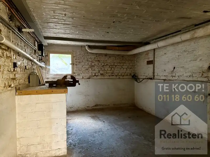 Kantoren op zichtlocatie + ruime parking foto 33