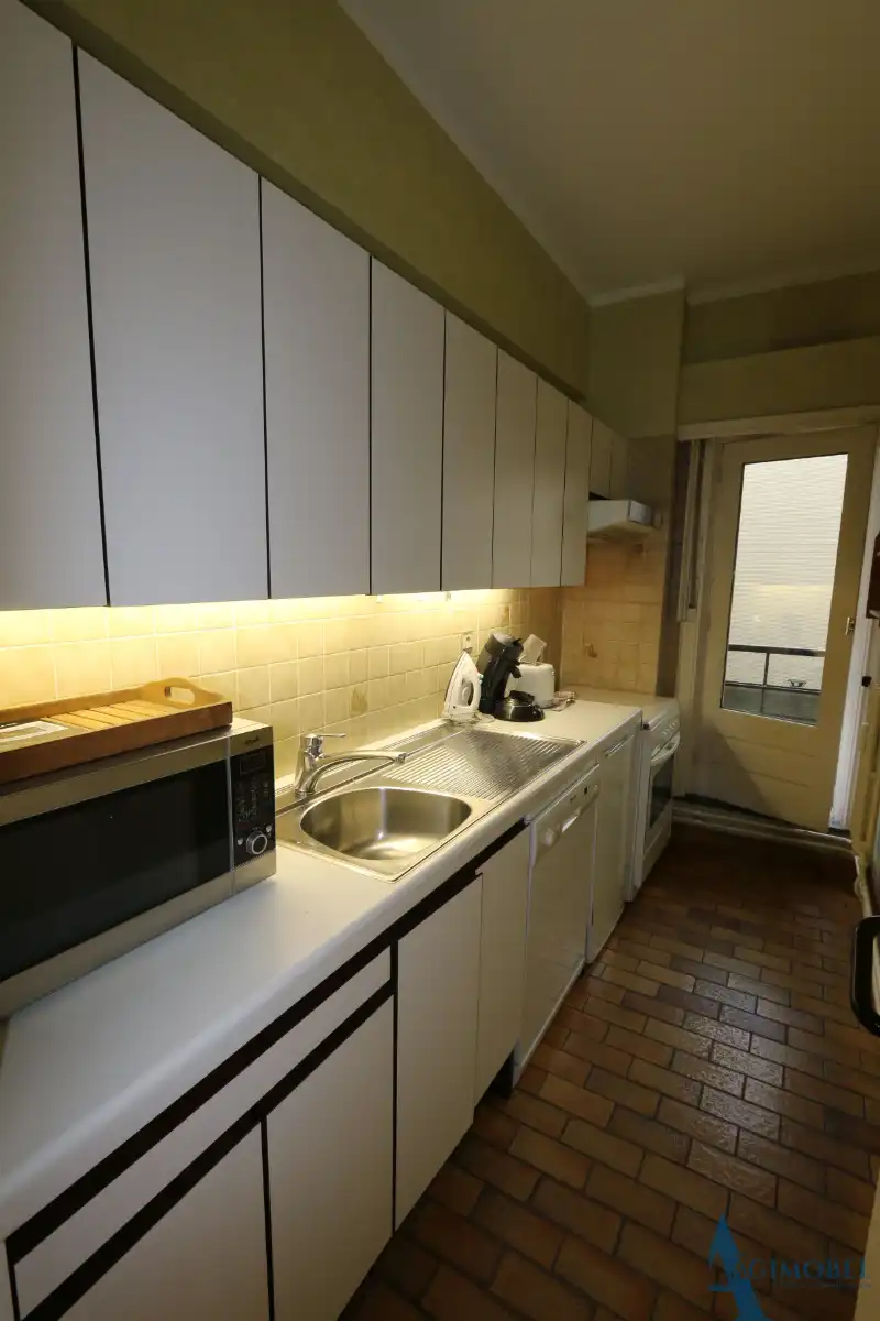 Ruime studio met slaaphoek en zonnig terras te Knokke foto 5