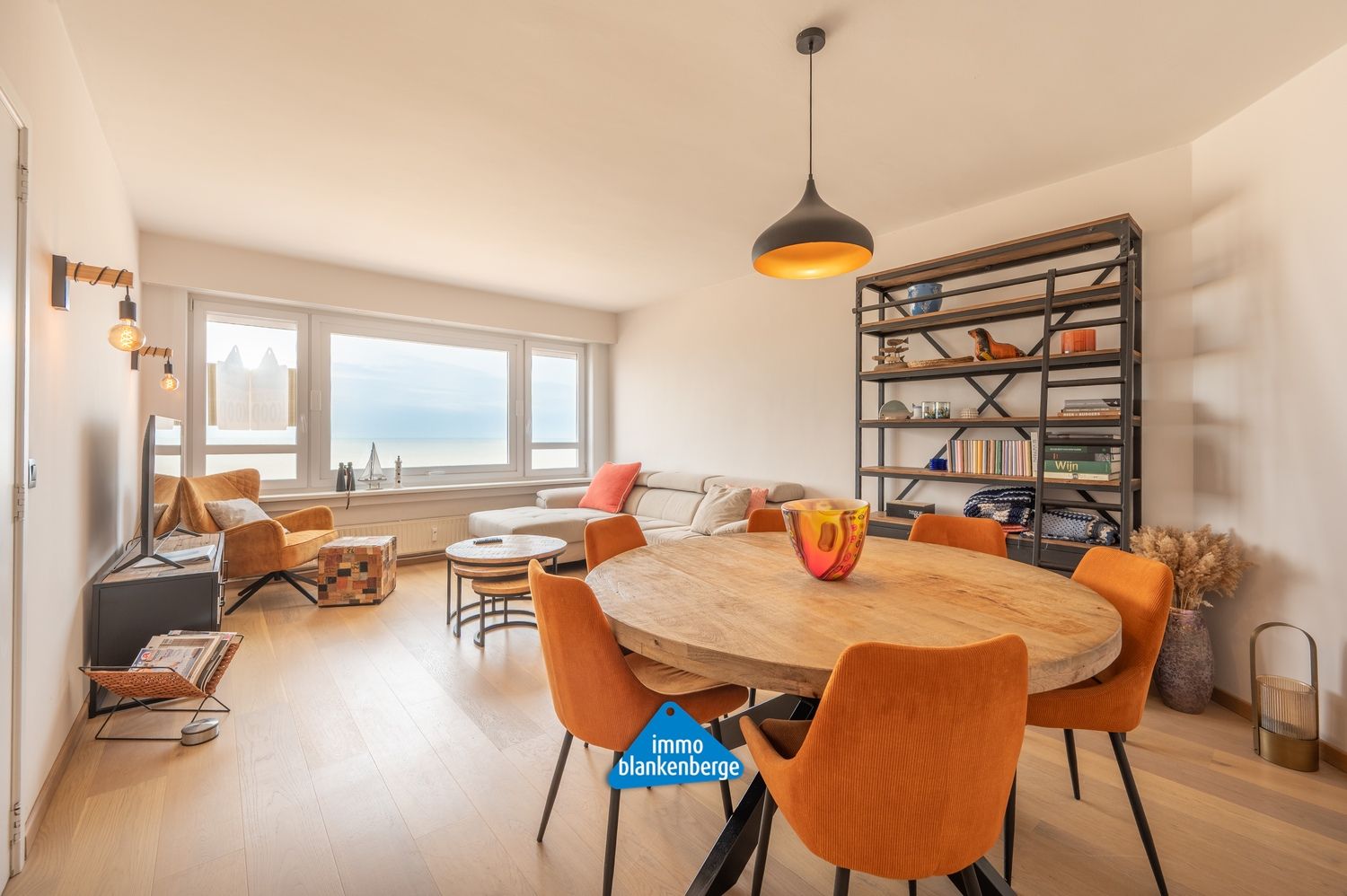 Droom aan Zee – 3-Slaapkamerappartement met Frontaal Zeezicht. foto {{pictureIndex}}