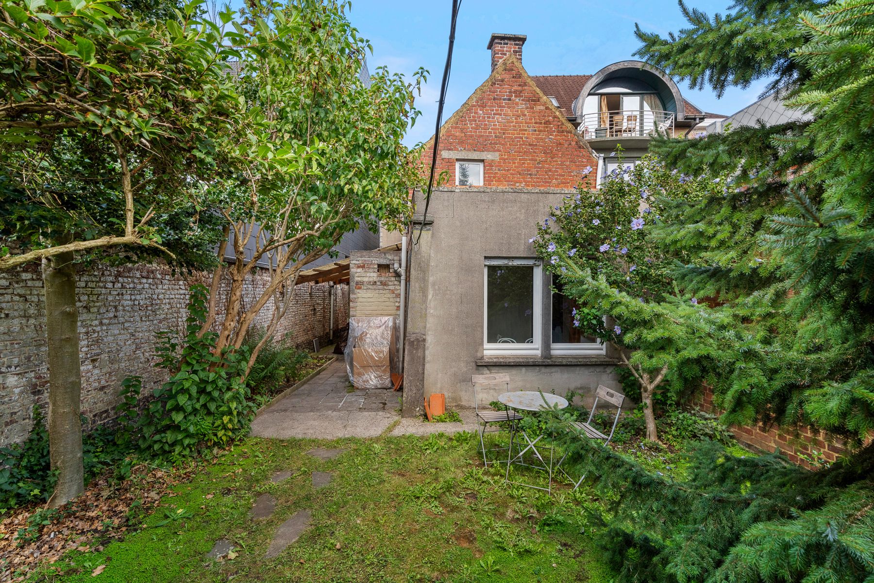 Uniek handelszaak met woonst, tuin en garage in hartje Ronse foto 15