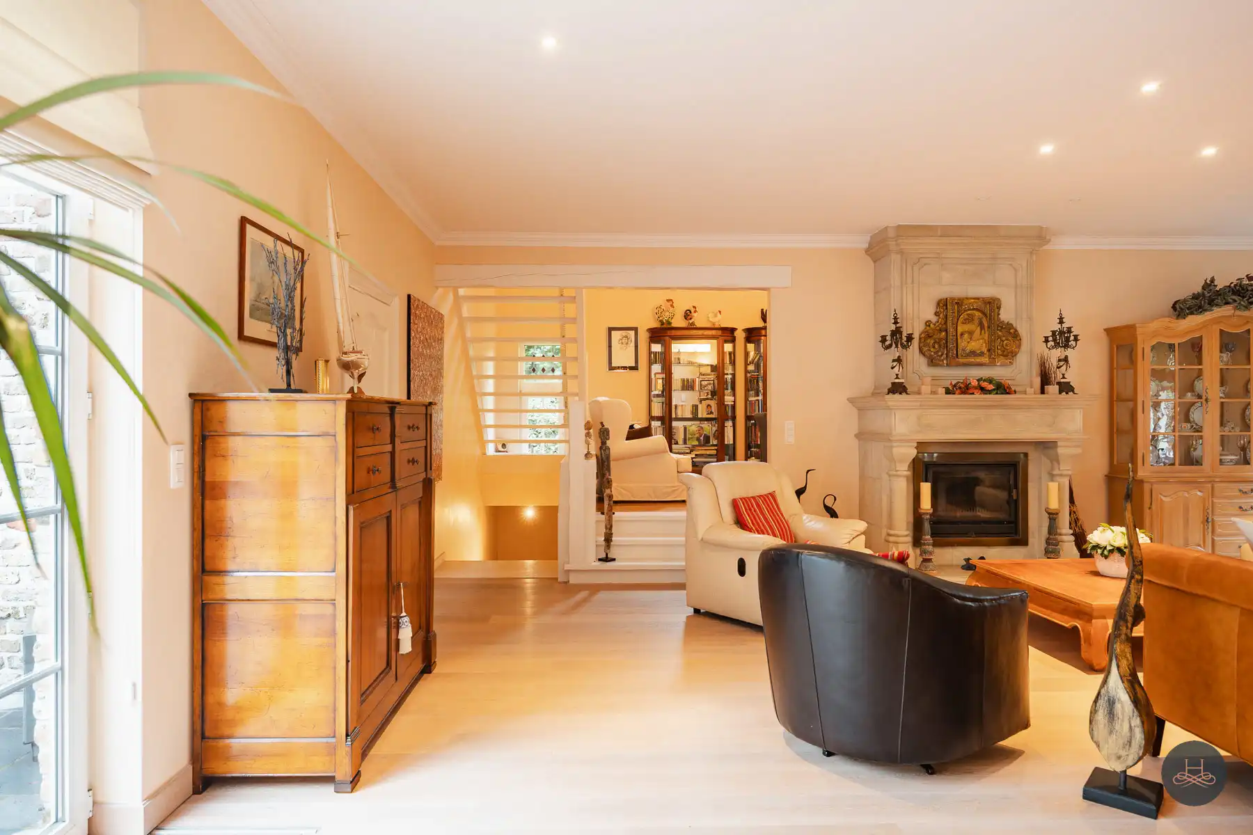 Exclusieve villa met binnenzwembad foto 5