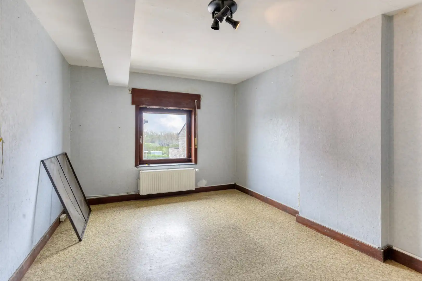 Mogelijkheid om te splitsen in 2 woningen - Half open bebouwing (hoeve) met 5 slaapkamers, tuin, terras en zeer ruime garage in Oorbeek (Tienen)! – EPC 730 kWh/ foto 16