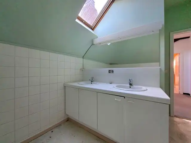 Ruim duplex appartement met tuintje foto 5