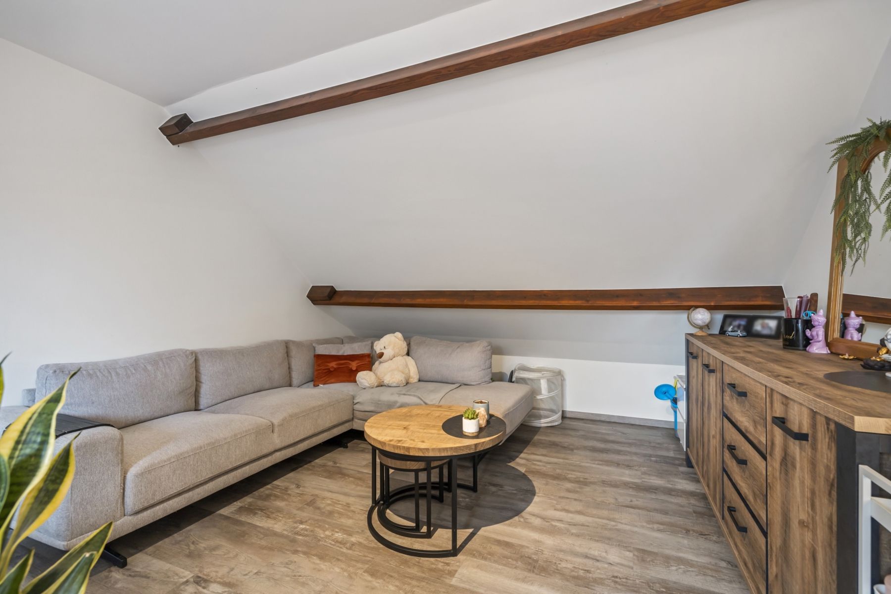 Energiezuinige, gerenoveerde rijwoning met tuin foto 16