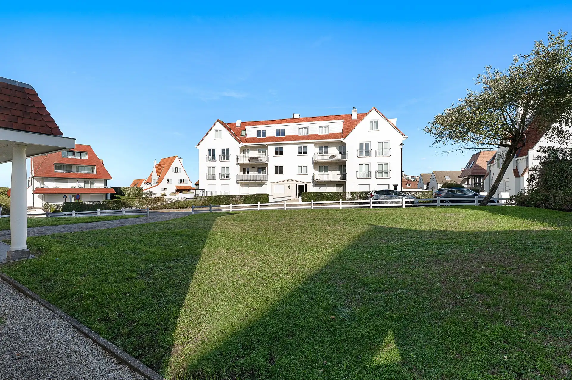 Exclusief gerenoveerd hoekappartement met 3 slaapkamers en riant zonneterras van 40 m² foto 22