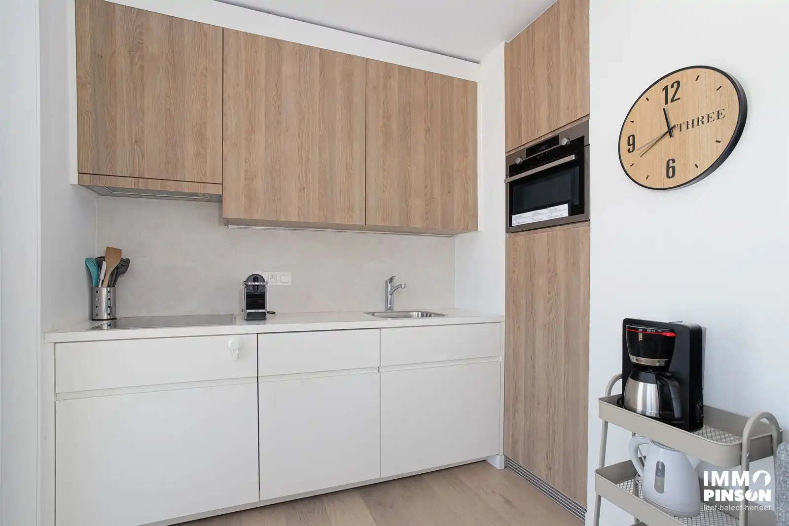 Modern hoekappartement met zeezicht foto 3
