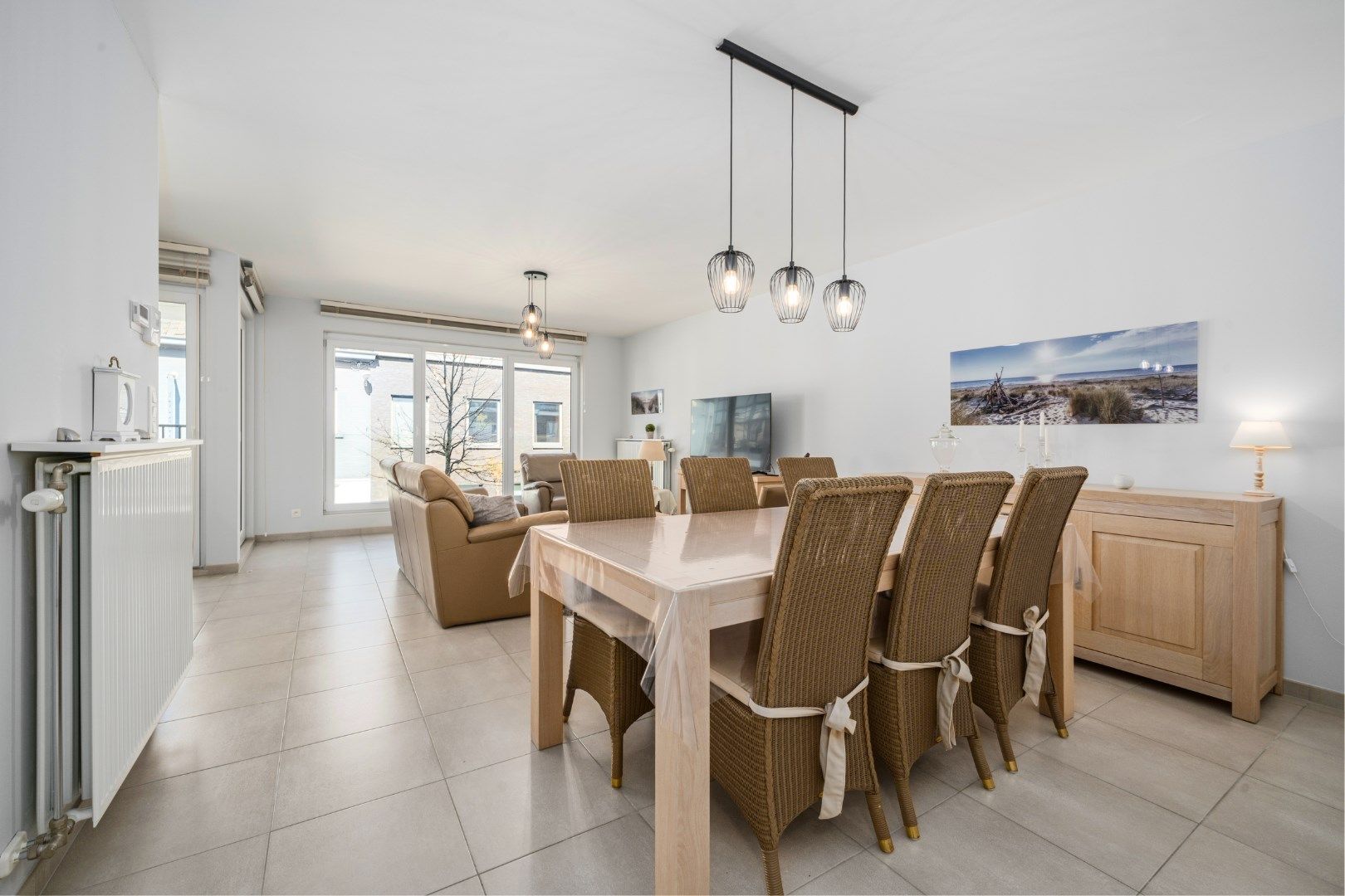 INSTAPKLAAR APPARTEMENT MET 2 SLAAPKAMERS foto 3