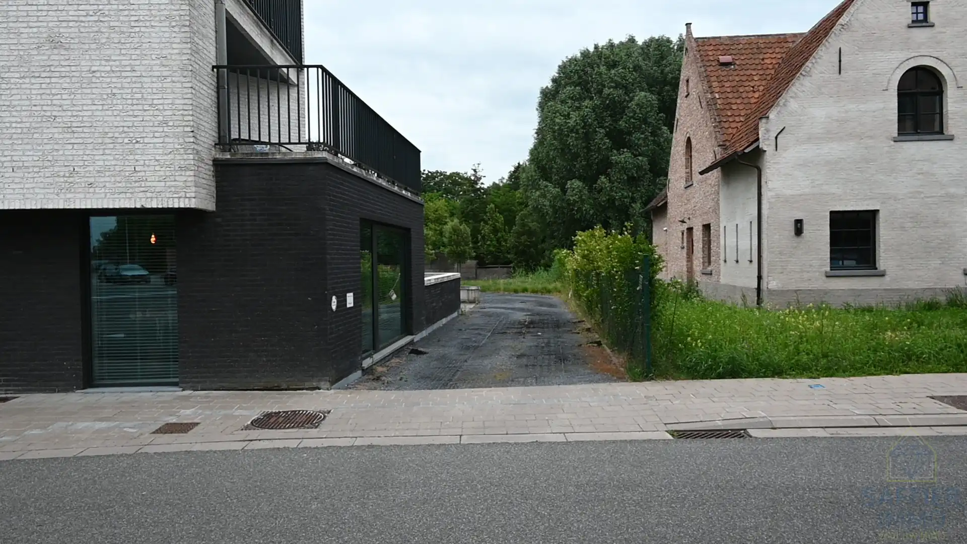 Ondergrondse staanplaats(en) te koop – Residentie De Sterre foto {{pictureIndex}}