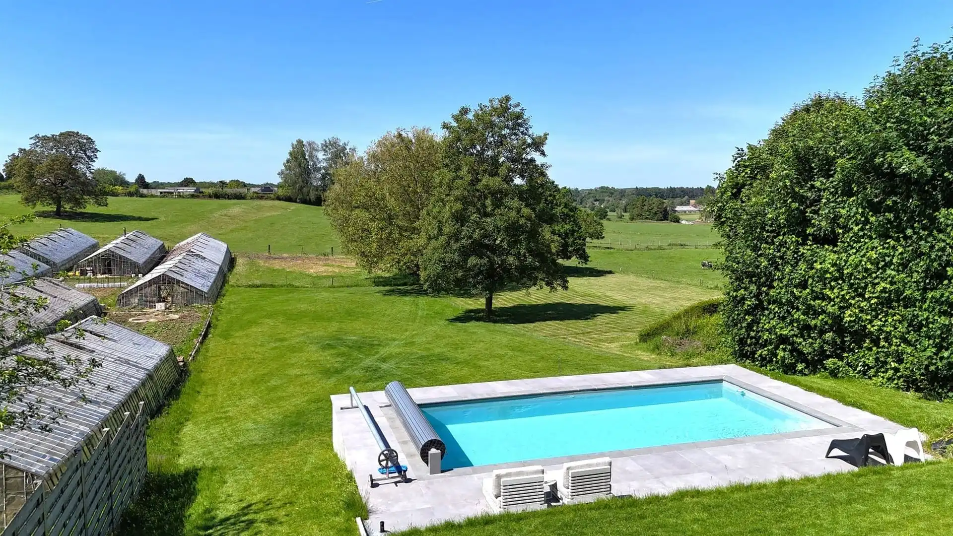 Unieke moderne split-levelvilla met zwembad op 17a83ca foto 21