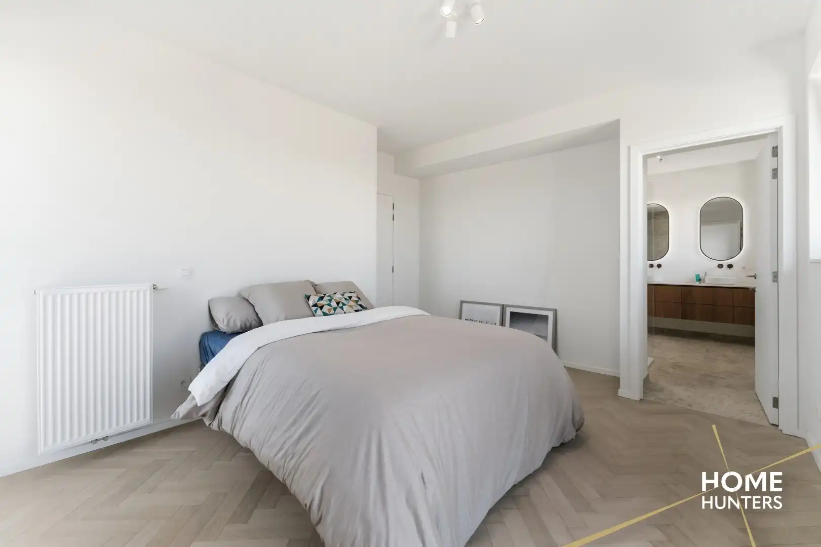 Luxe nieuwbouwappartement met ruim terras (19m²) 2 slaapkamers en 2 badkamers foto 15