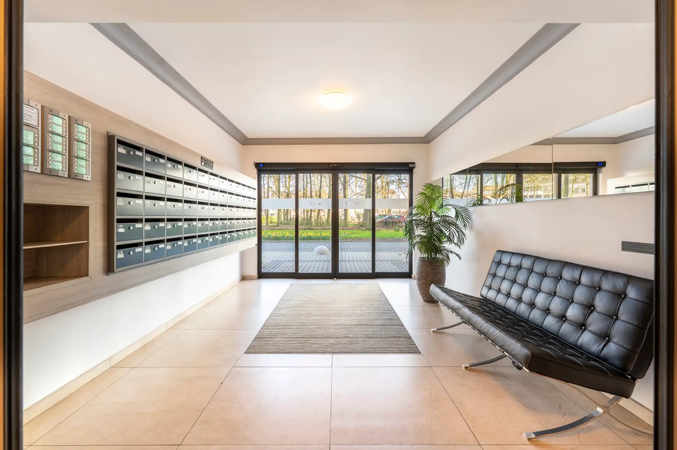 Smaakvol gerenoveerde studio op toplocatie foto 15