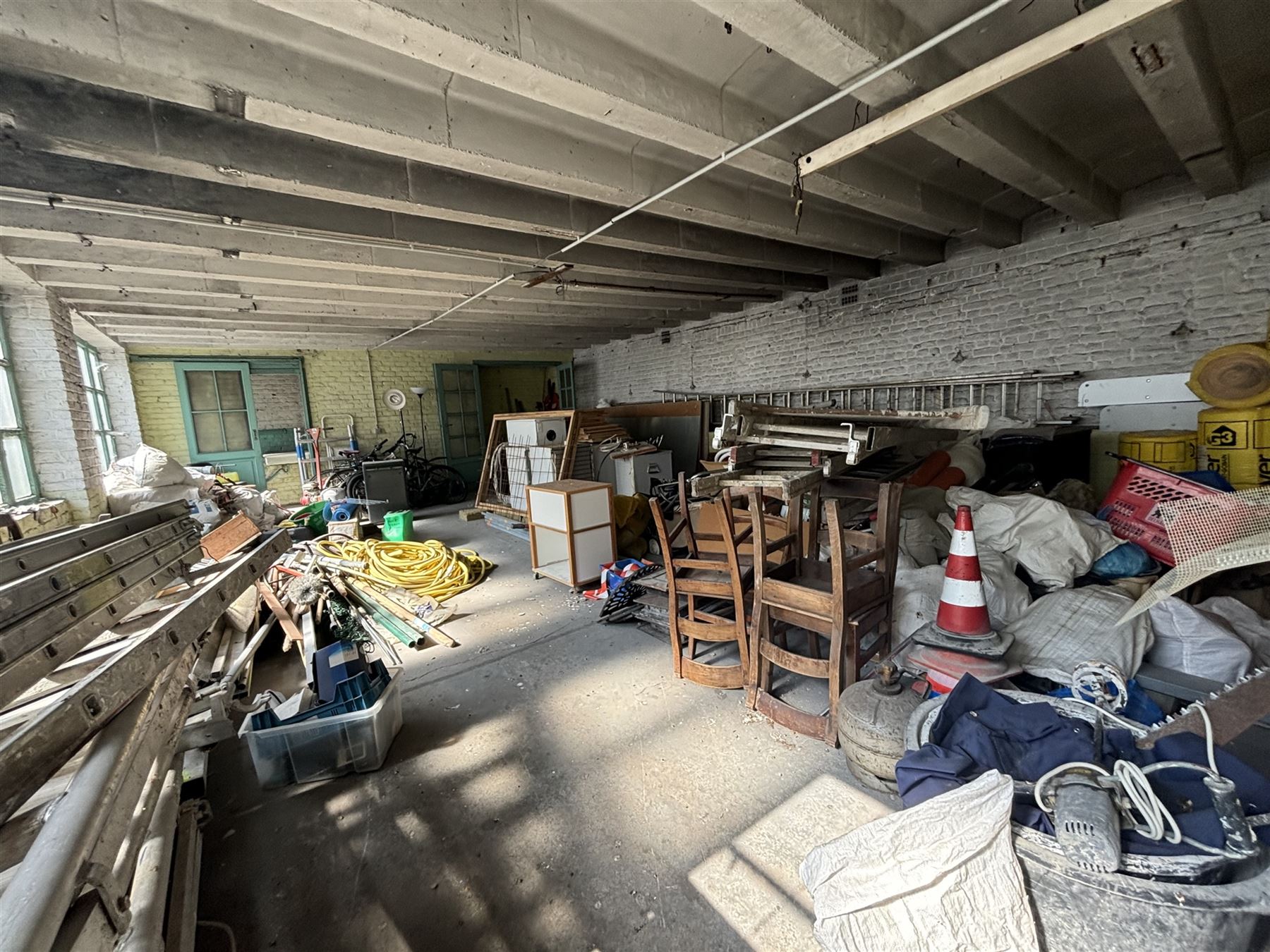 Atelier + garage foto 4