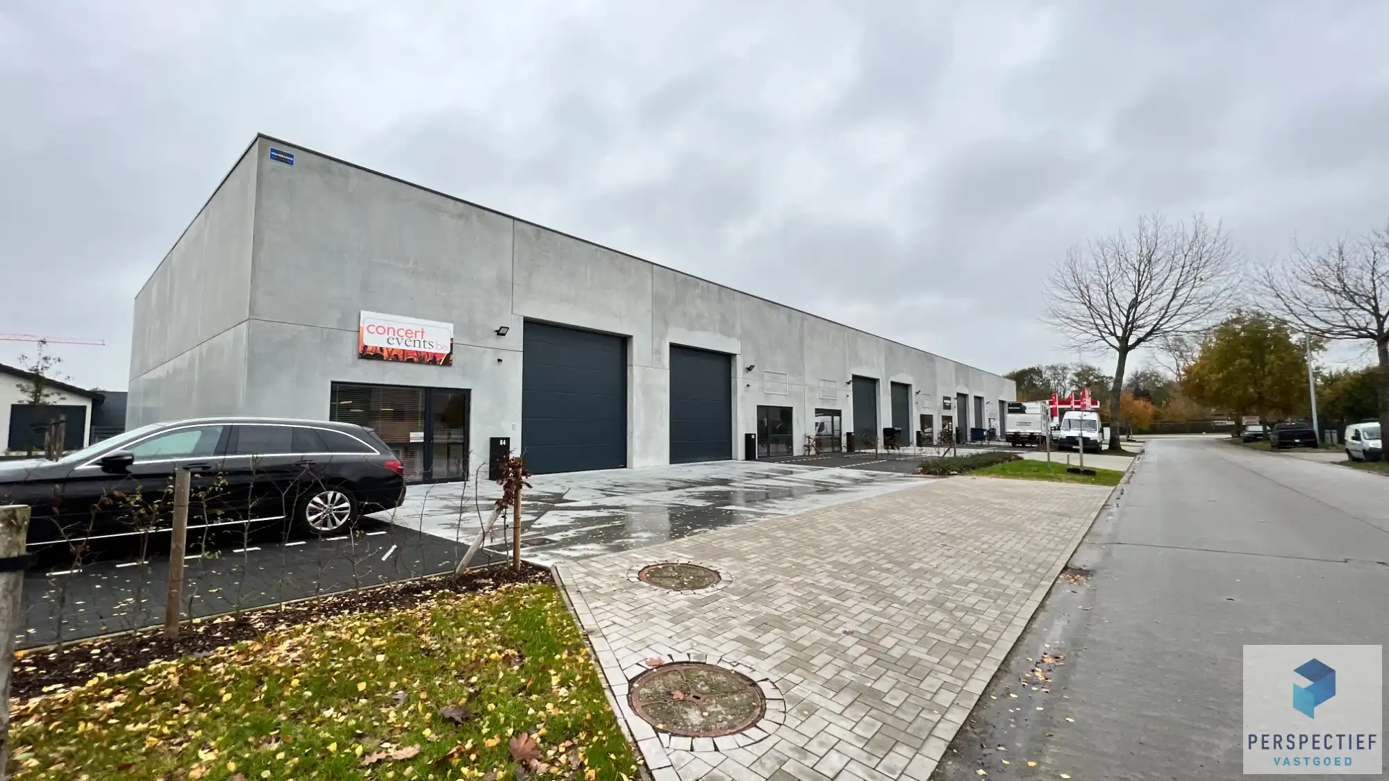 Grote Loods te huur in het industriepark van Beernem foto 2