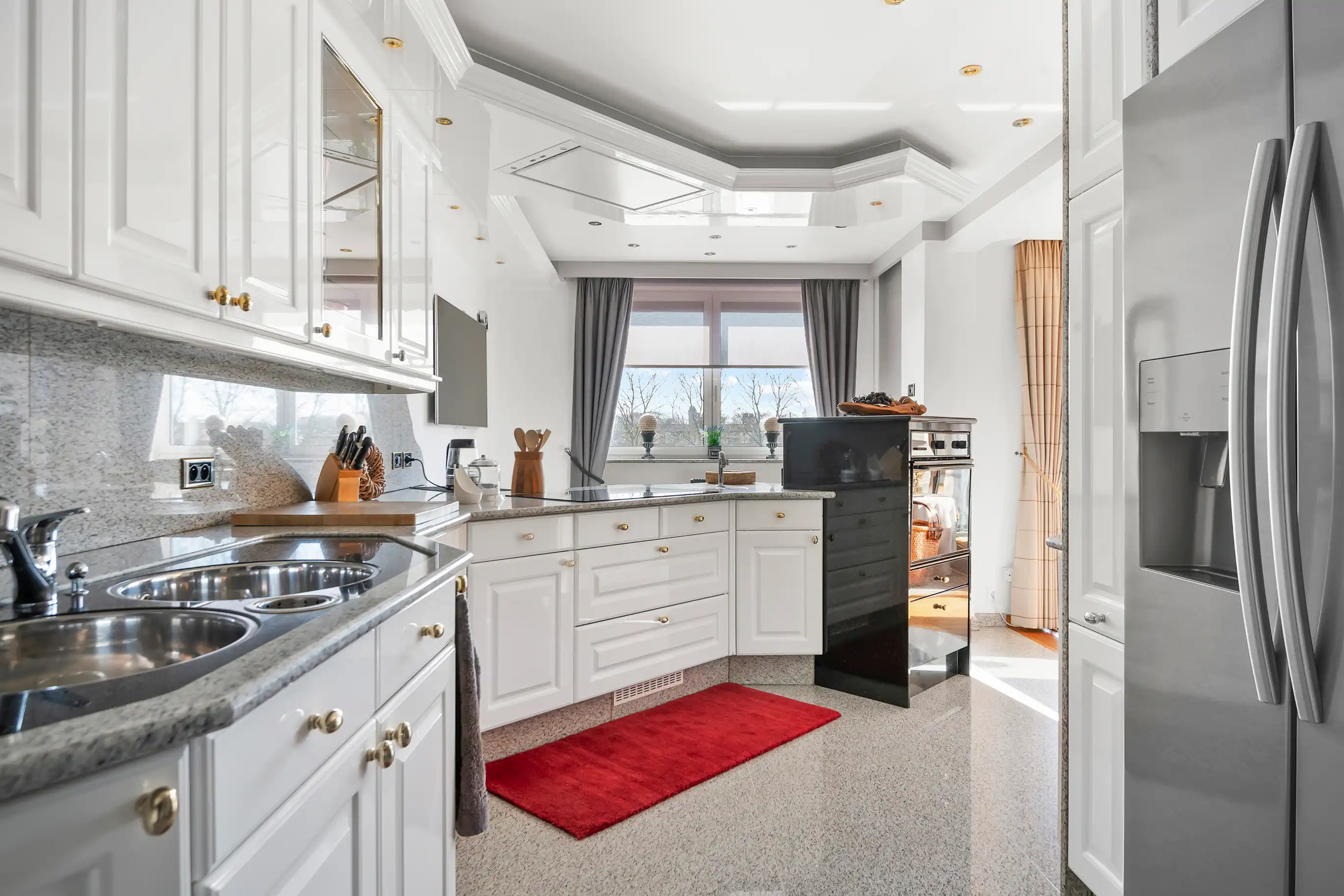 Exclusief appartement van 250 m² met panoramisch zicht op de vaart. foto 11