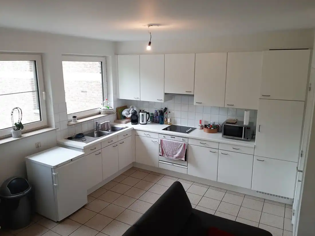 Knus instapklaar appartement te Genk foto 5
