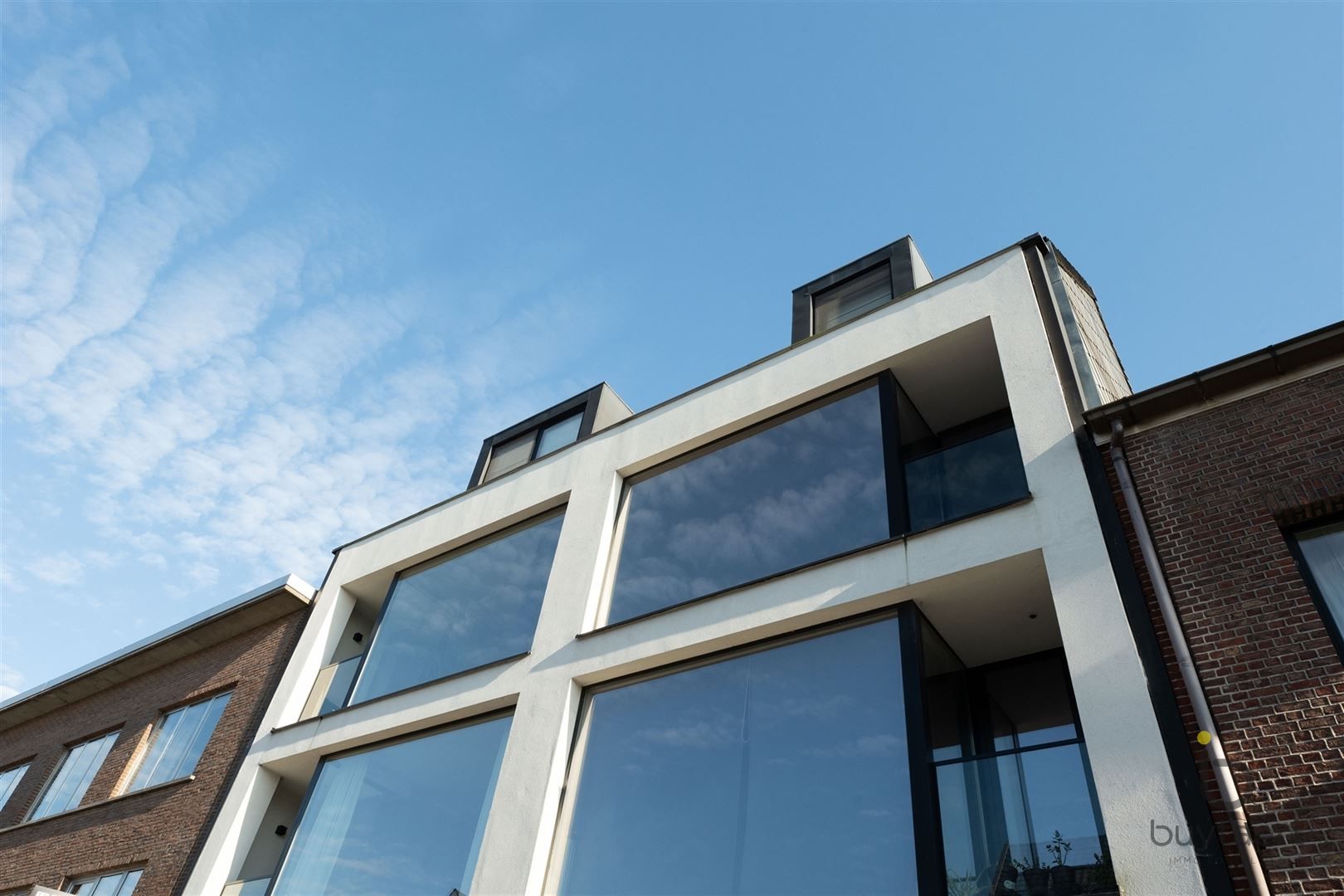 STIJLVOL APPARTEMENT IN HARTJE SCHILDE MET ZONNIG TERRAS! foto 2