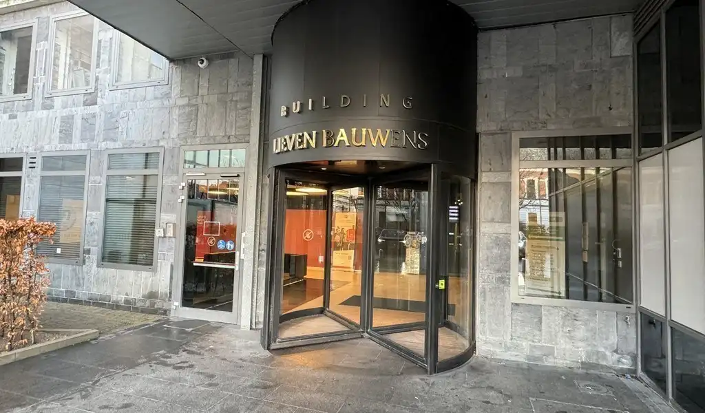 Kantoren te huur in Lieven Bauwens Building te Gent foto 3