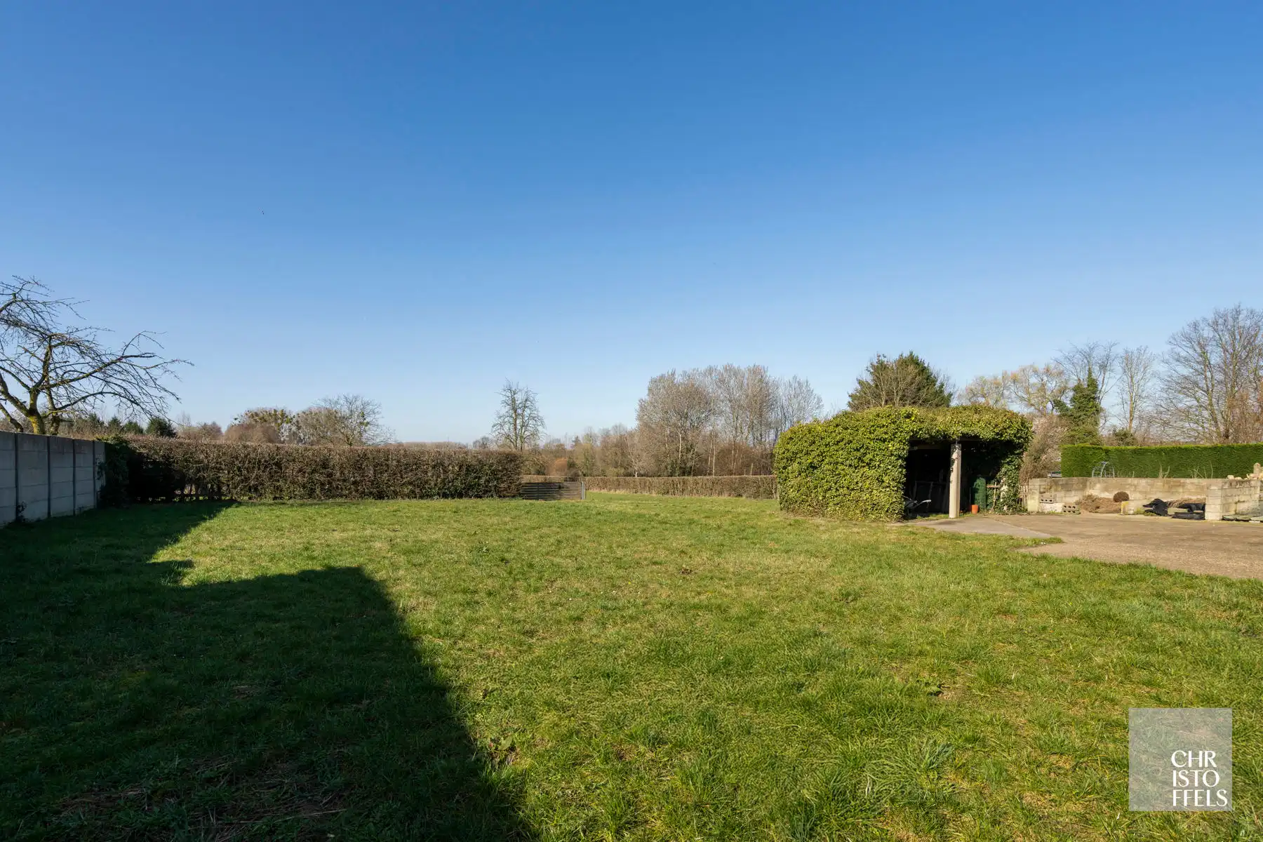 Vergunde tweewoonst met paardenaccommodatie op 3.721 m²  foto 16