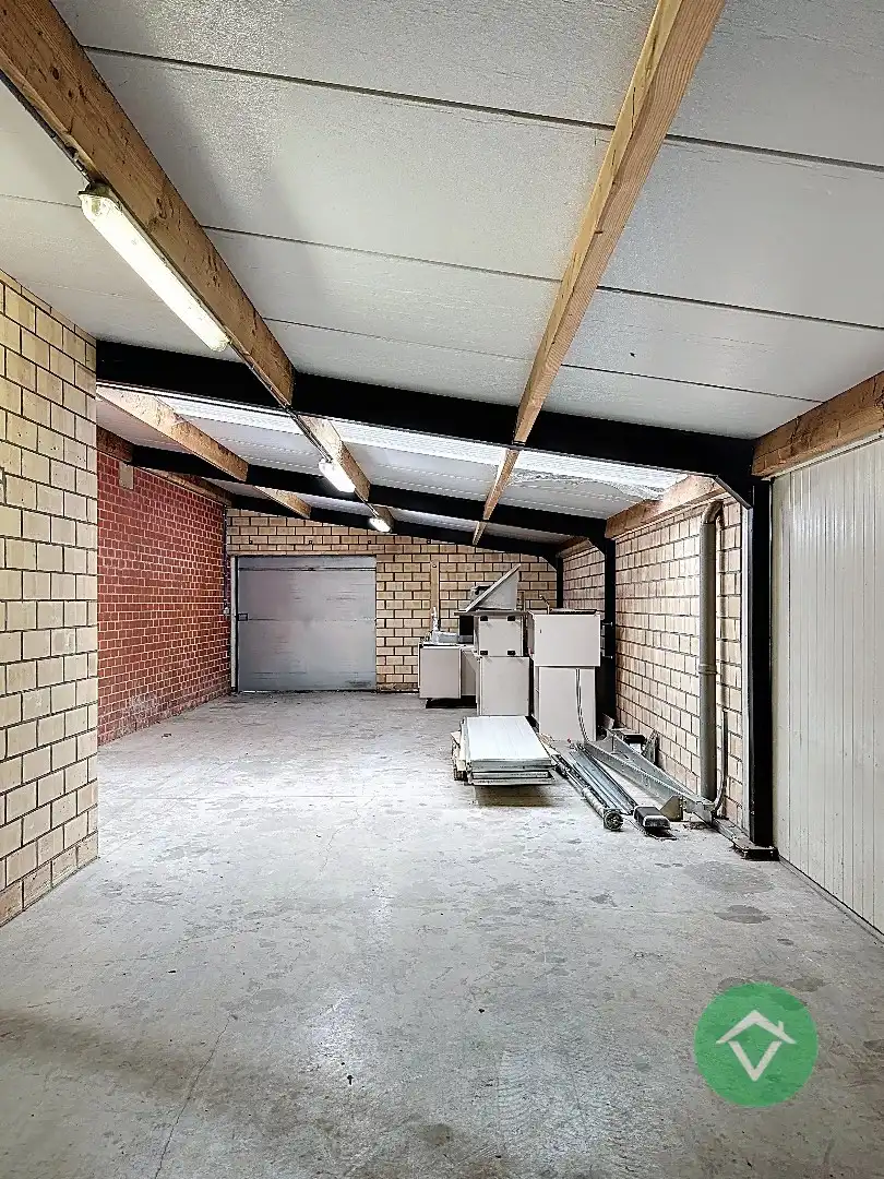 Handelspand met woonst op topligging in Gistel foto 6