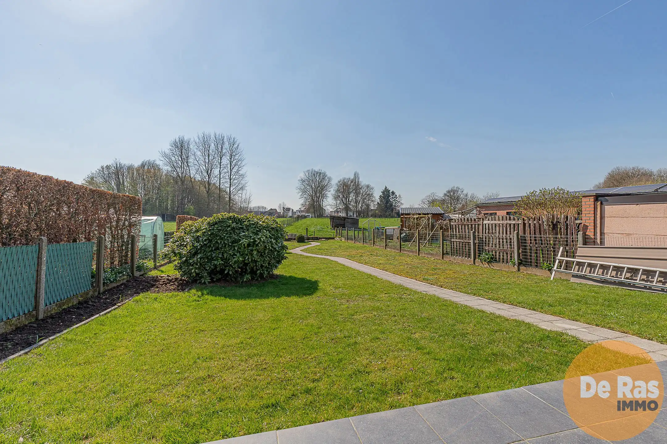 BORSBEKE - Zeer goed onderhouden woning met tuin foto 24