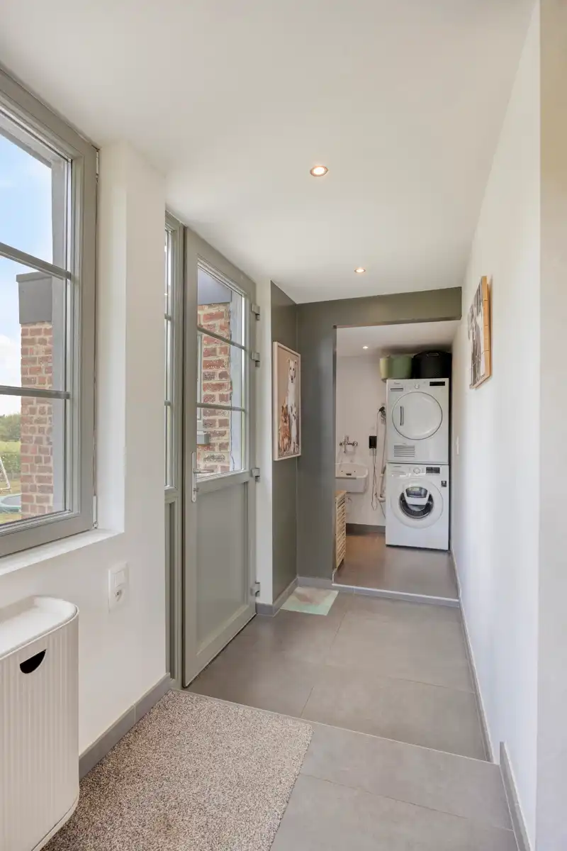 Energiezuinige open bebouwing met 4 slaapkamers op 818 m² foto 8