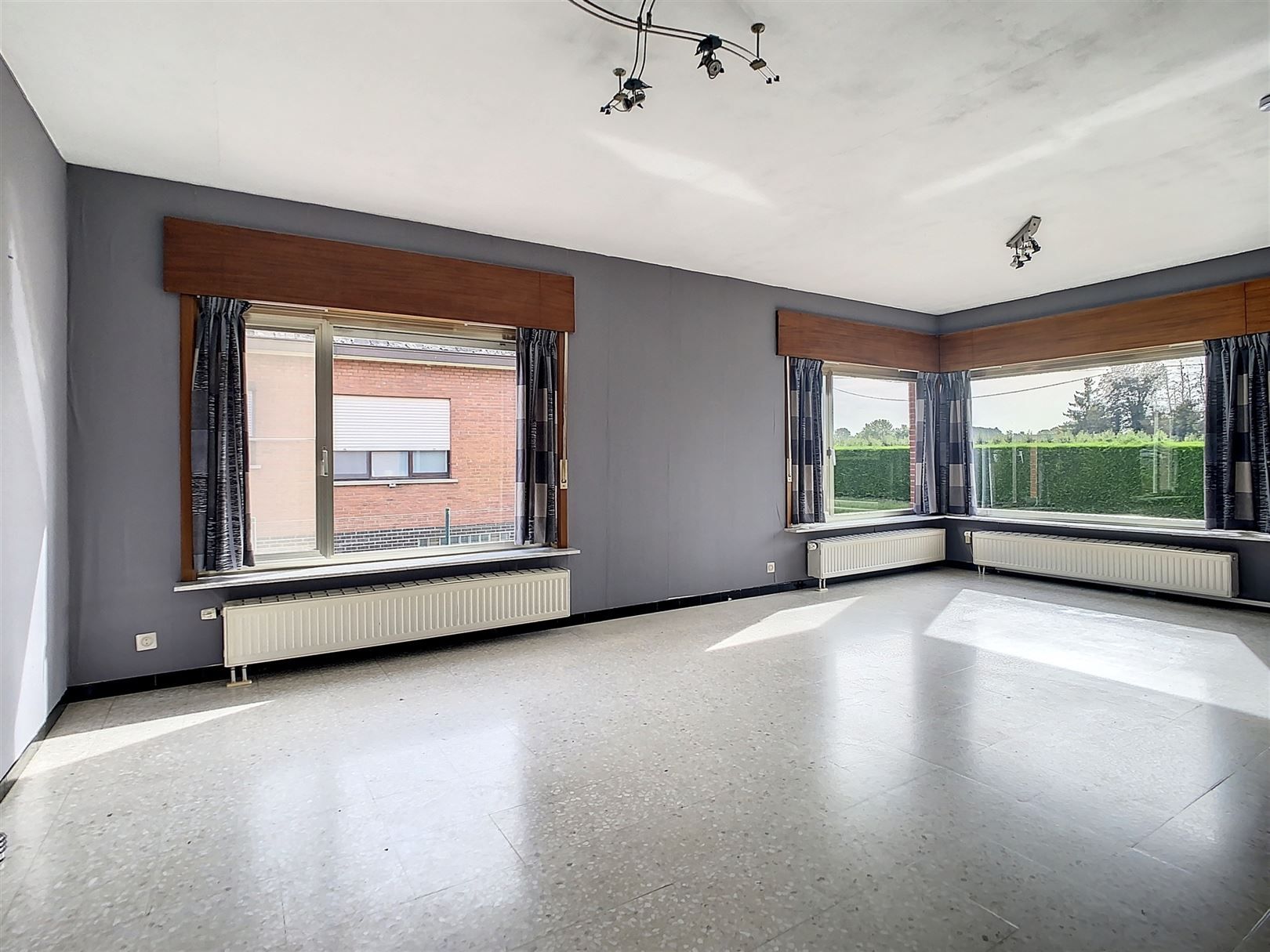 DOE EEN BOD -  Te renoveren woning, 3 slpks, tuin, 9a 70ca foto 12