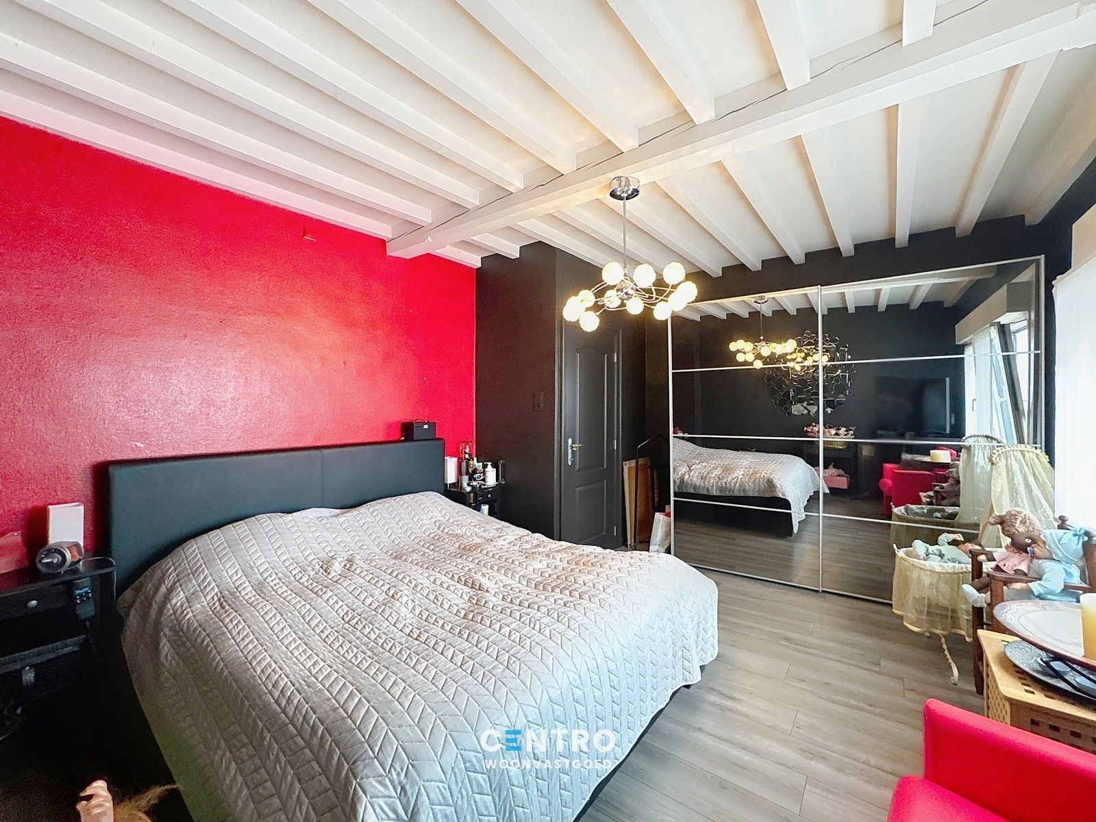 Woning met 3 à 4 slpks en diepe tuin te Sint-Kruis! foto 11