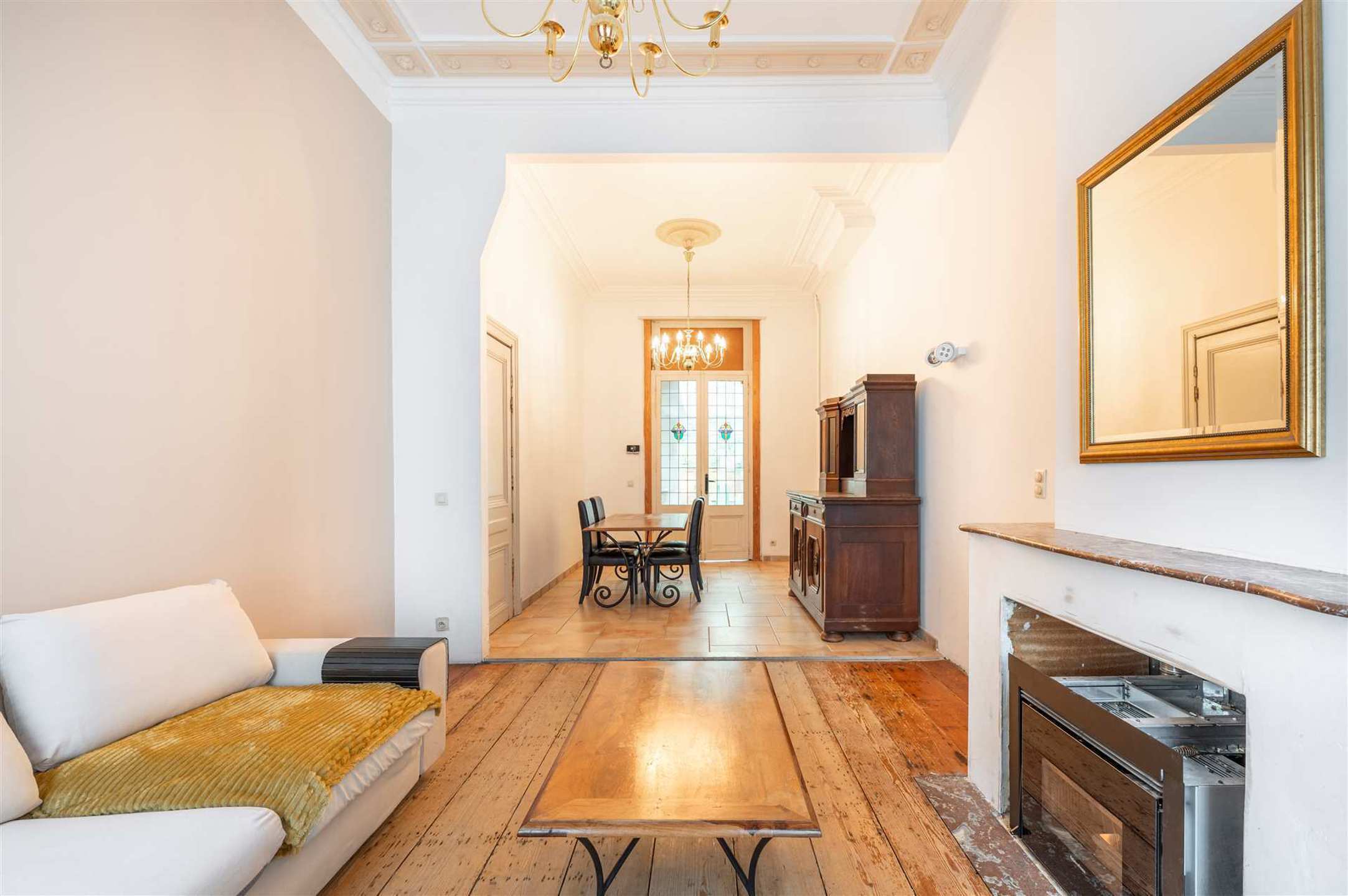Ruime burgerwoning met 4 slaapkamers en stadstuin op toplocatie in Antwerpen foto 3