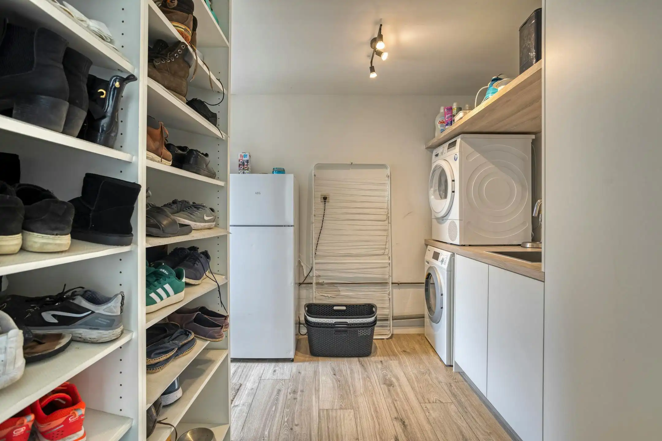 Instapklaar huis in het centrum van Waregem met 5 kamers foto 27