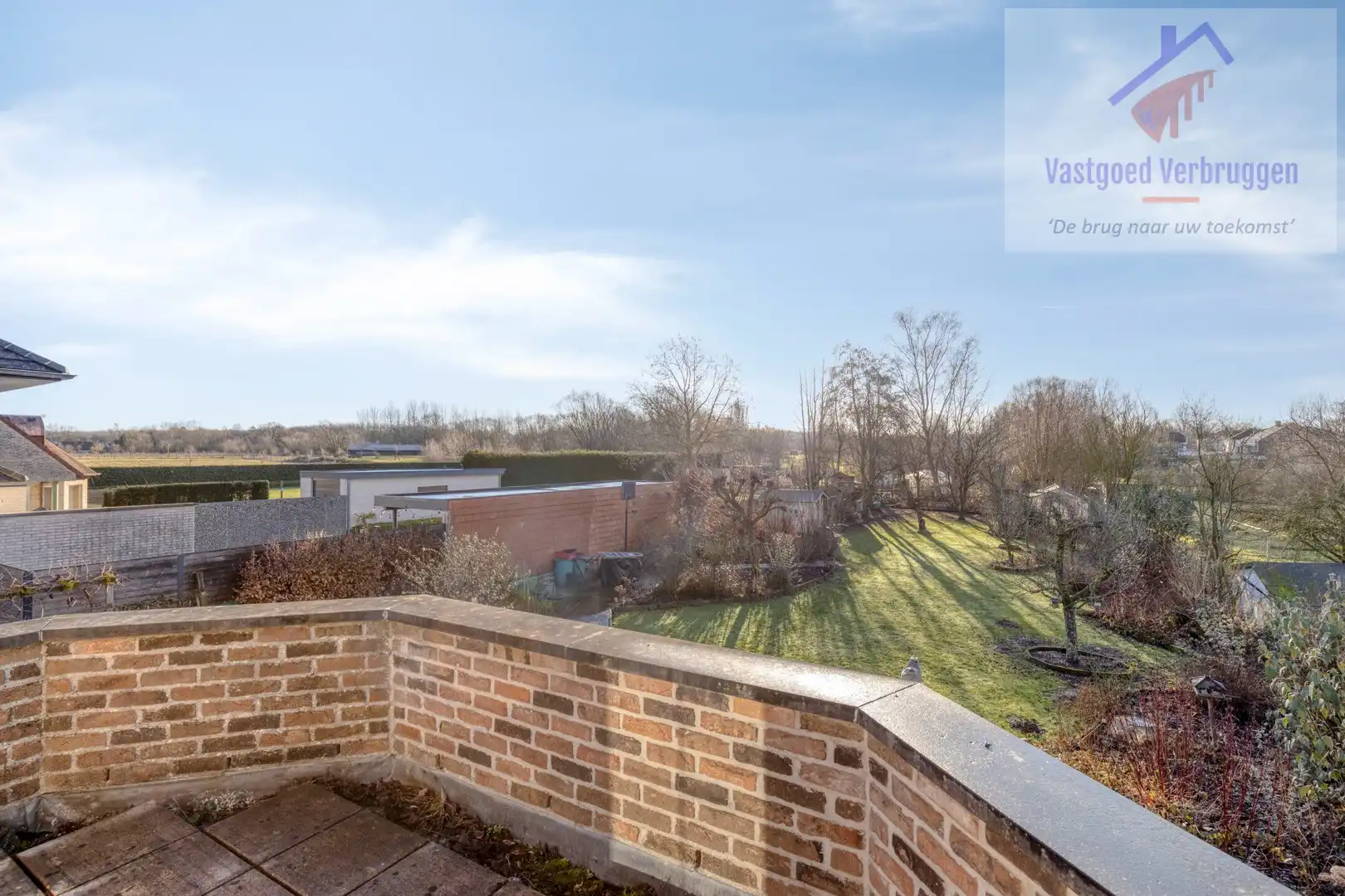 Open bebouwing met 4 slaapkamers en ruime tuin foto 21