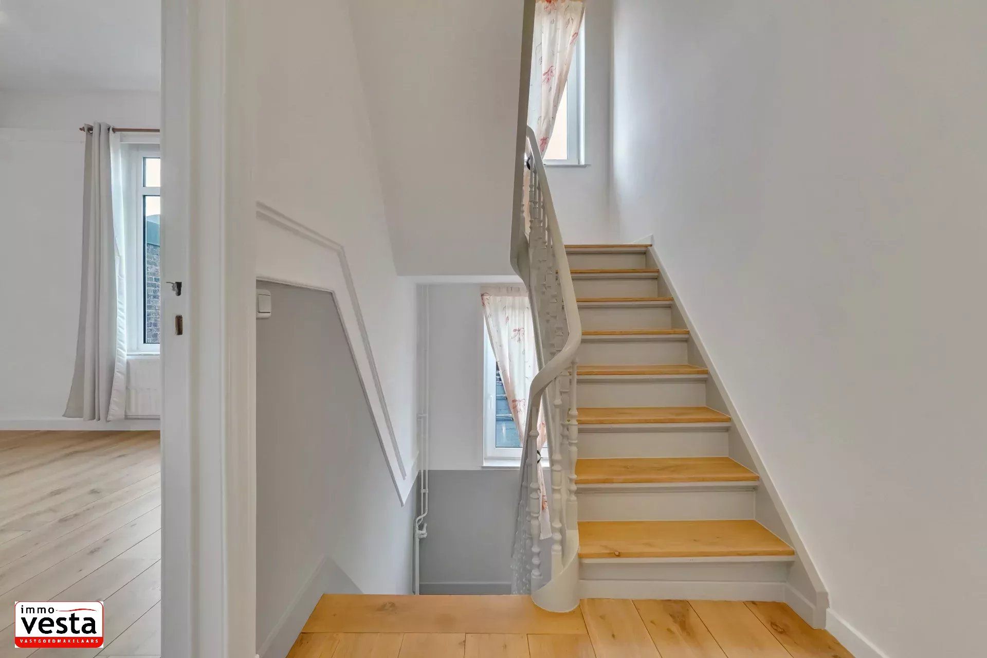 Goed gelegen, energetisch gerenoveerde stadwoning foto 18