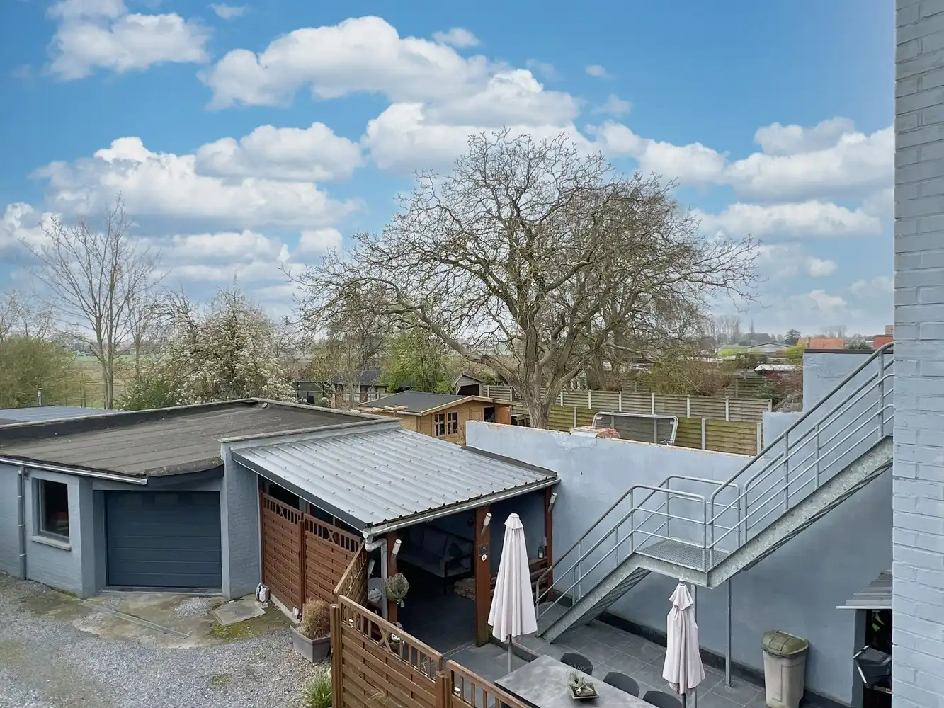 Instapklare woning met grote garage +polyvalente ruimte foto 18