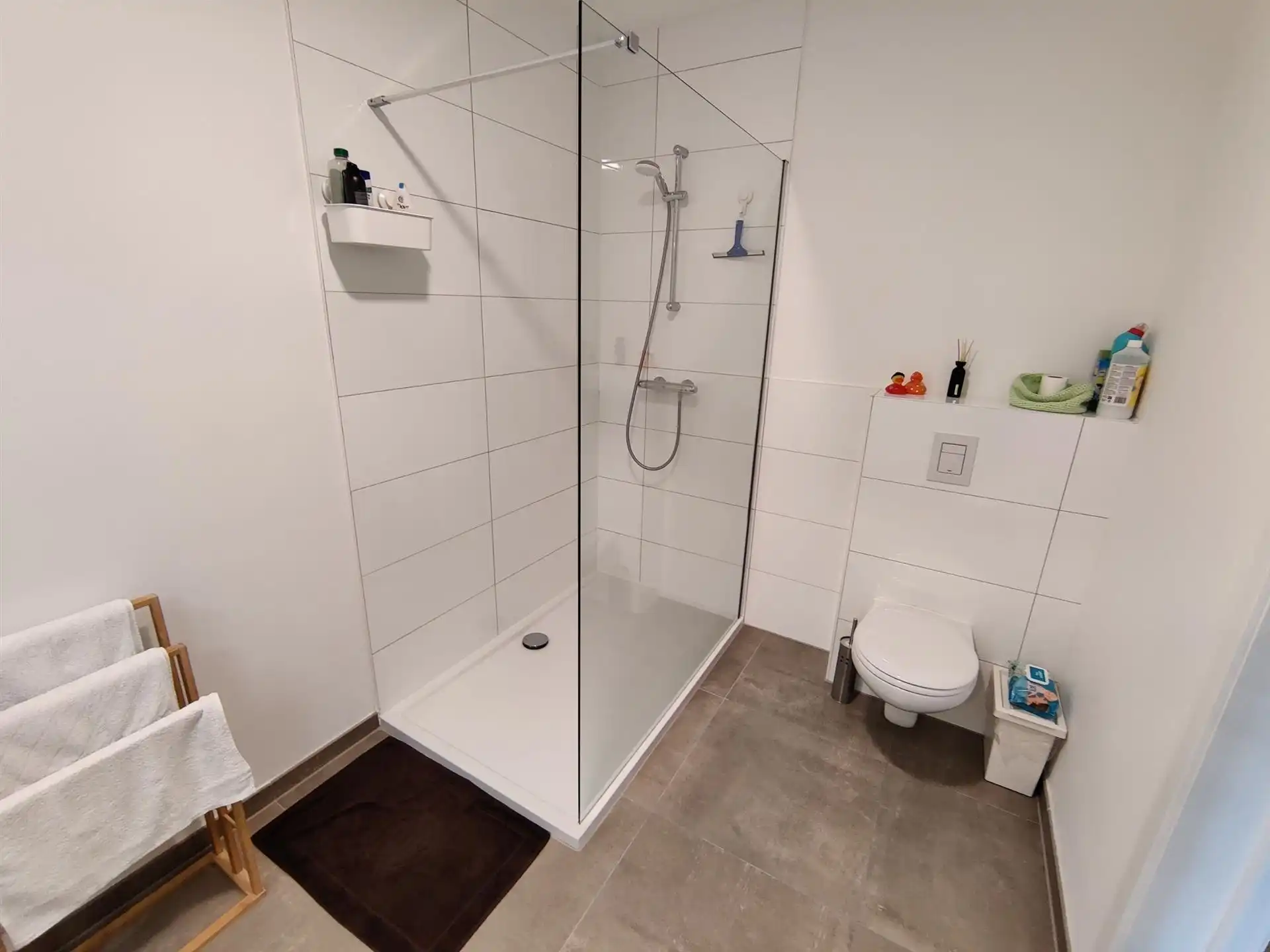 Appartement met 2 slaapkamers en autostaanplaats foto 8