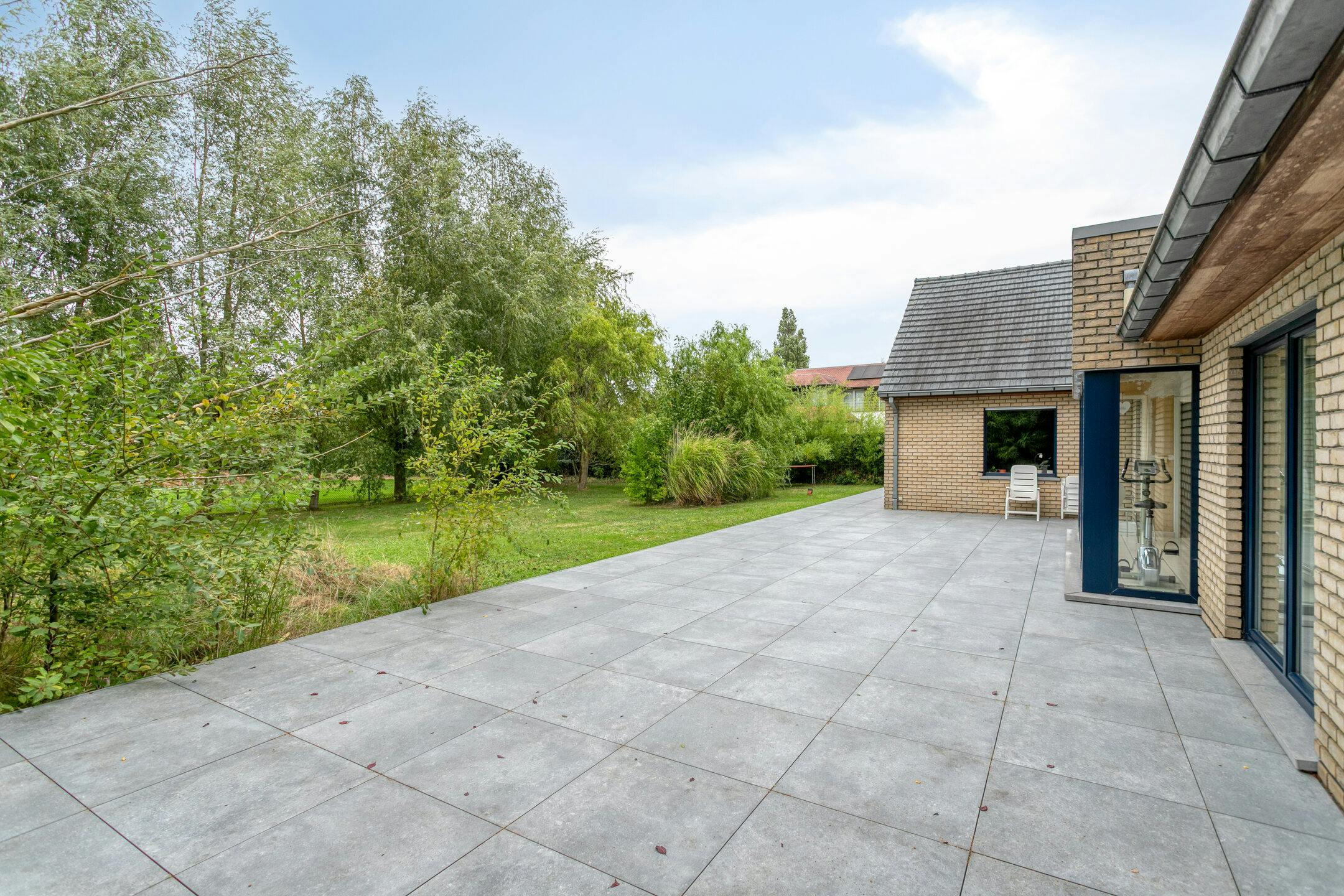 Ruime villa met 5 kamers te koop in Desselgem foto 26