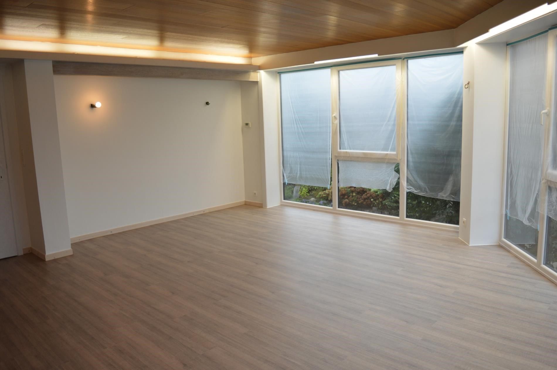 Centraal gelegen 3 slaapkamerappartement met terras foto 4