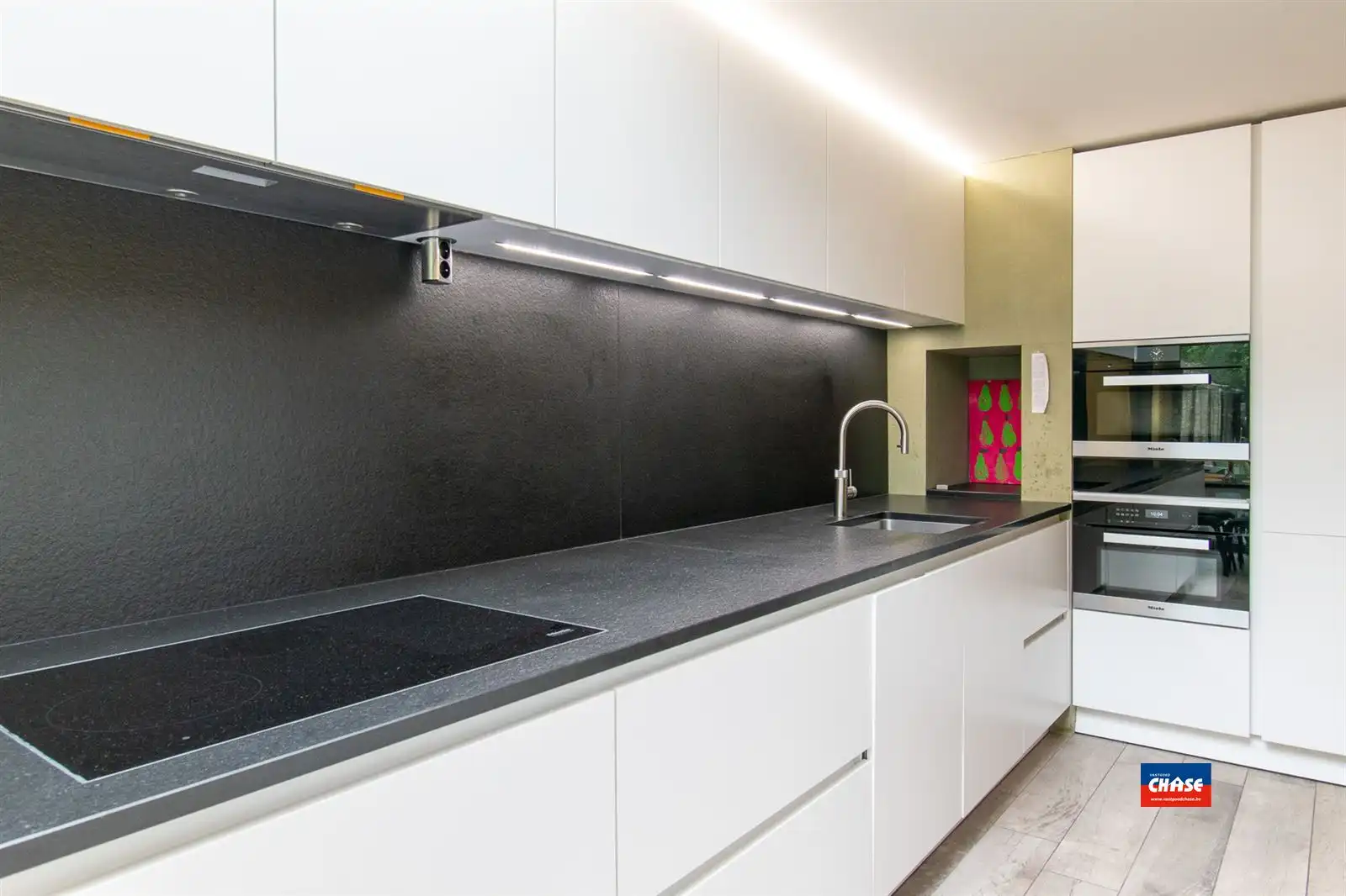 Zeer ruime woning met tal van mogelijkheden! foto 17