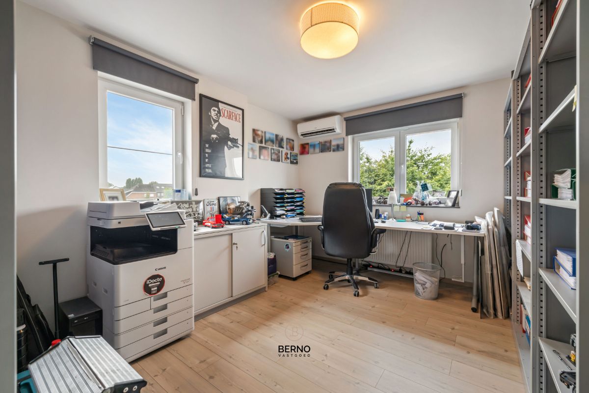 Prachtige, instapklare HOB met 4 slaapkamers. foto 13