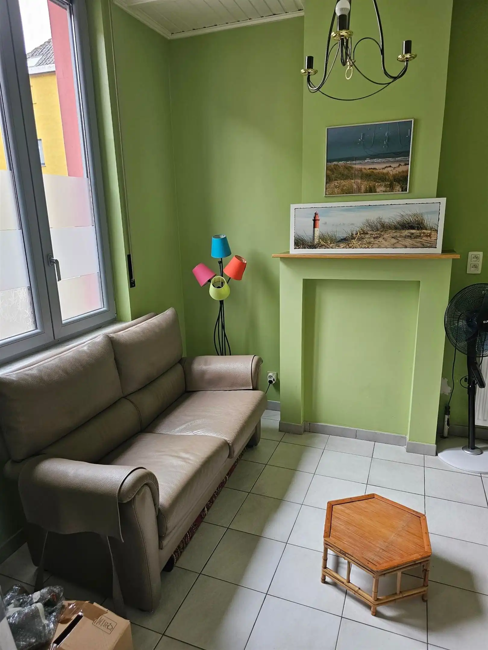 Rustig gelegen starters -of investeringswoning met zonnige koer en 3 slaapkamers. foto 3