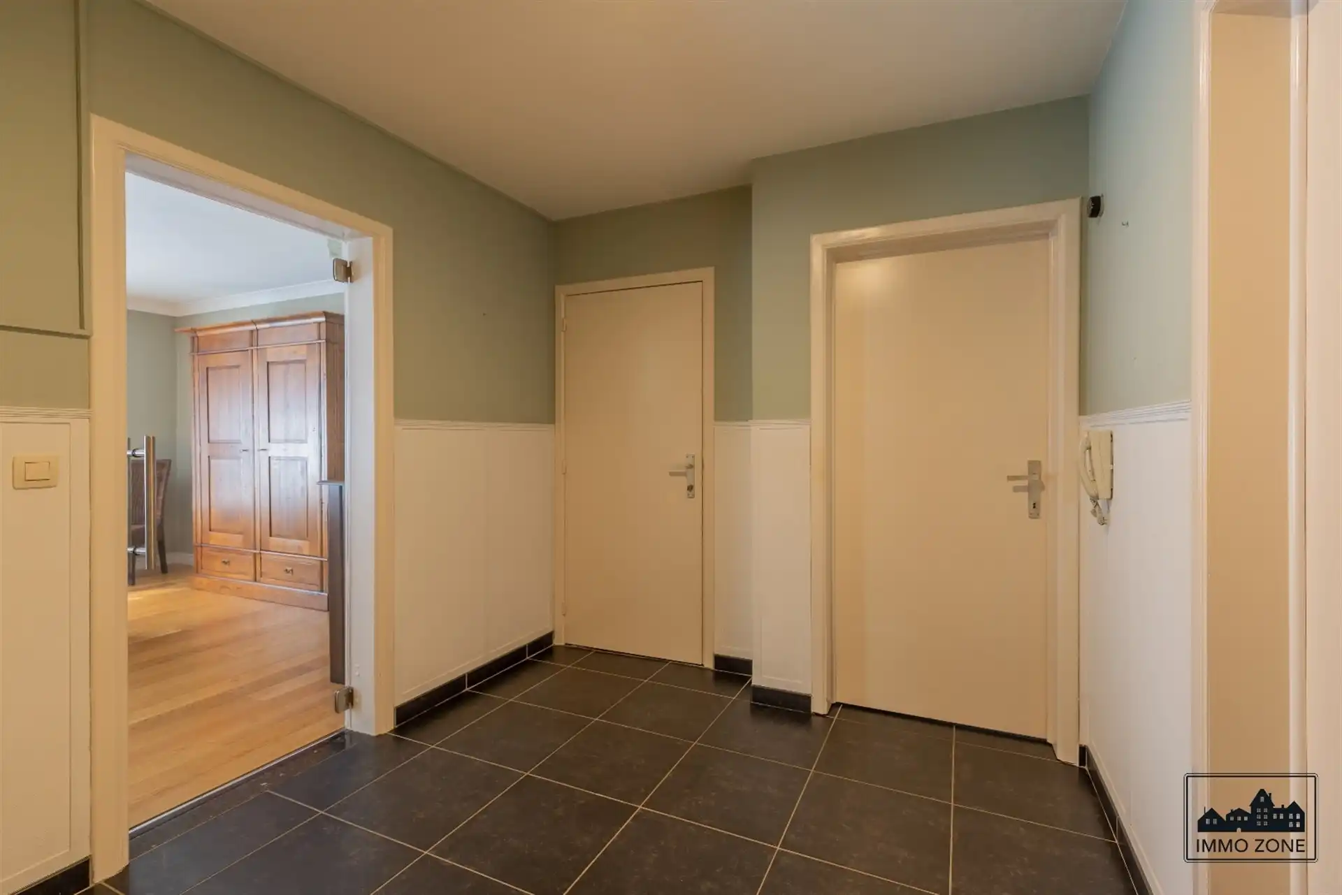 Gunstig gelegen 2 slaapkamer appartement met terras. foto 7